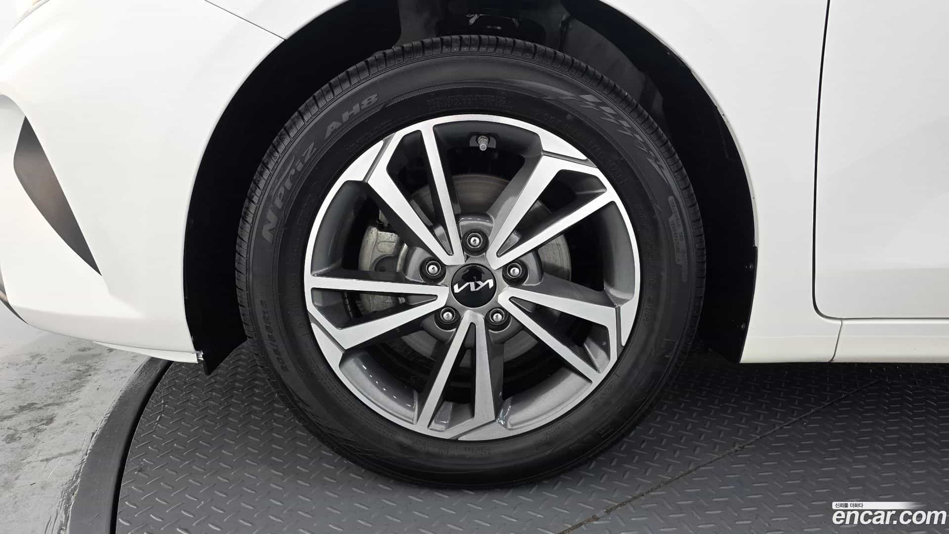 K3 Kia 2024.7-OUTER-005