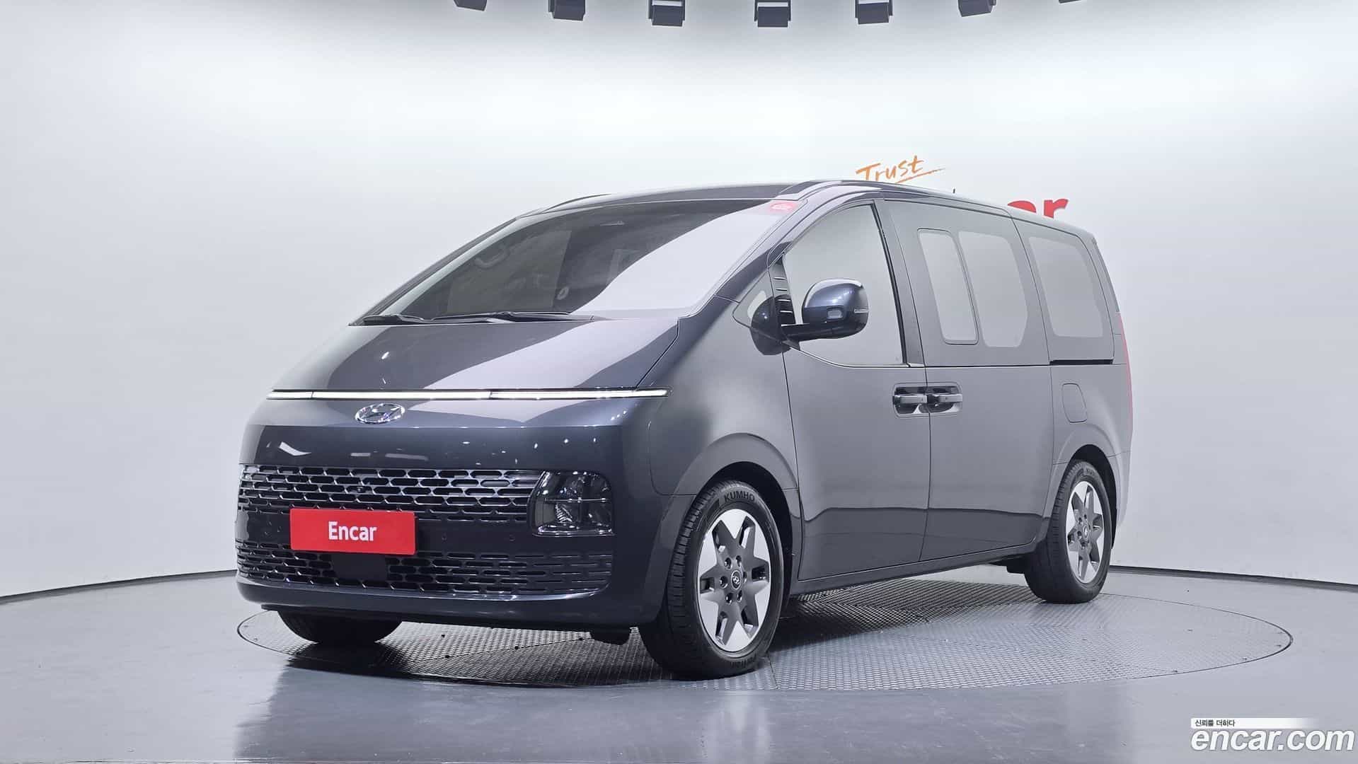 Staria Hyundai 2022.3-OUTER-001