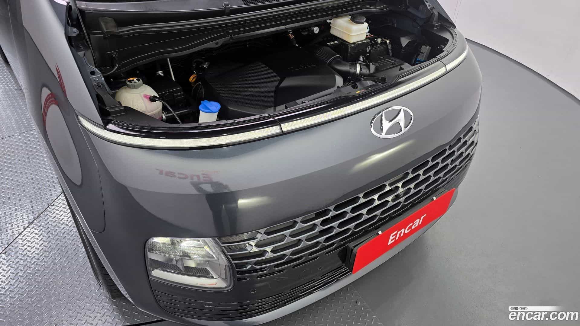 Staria Hyundai 2022.3-OUTER-006