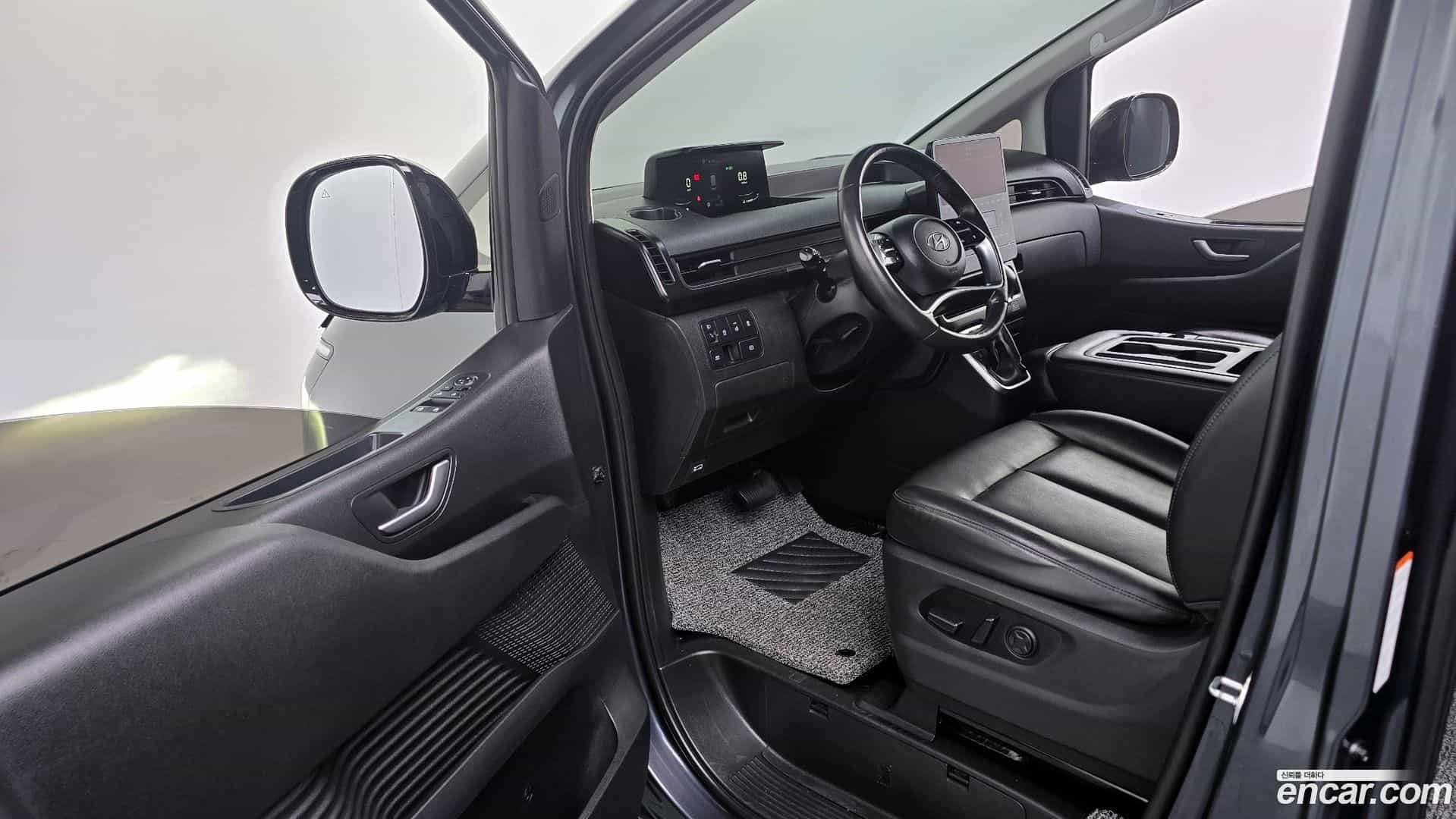 Staria Hyundai 2022.3-INNER-010