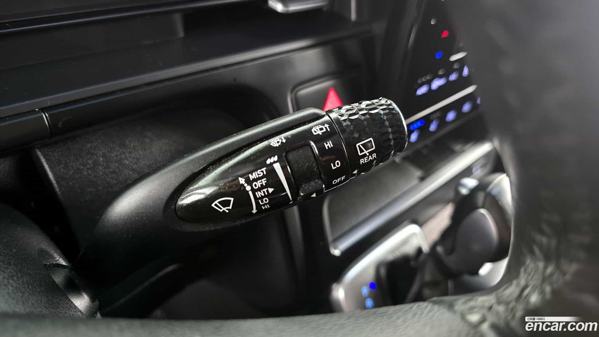 Staria Hyundai 2022.3-OPTION-022