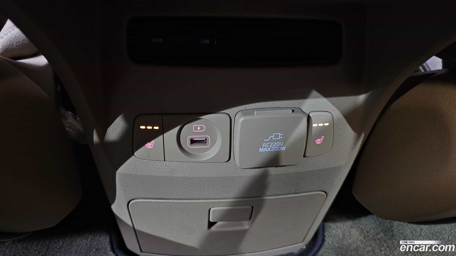 Canival Kia 2018.8-OPTION-042