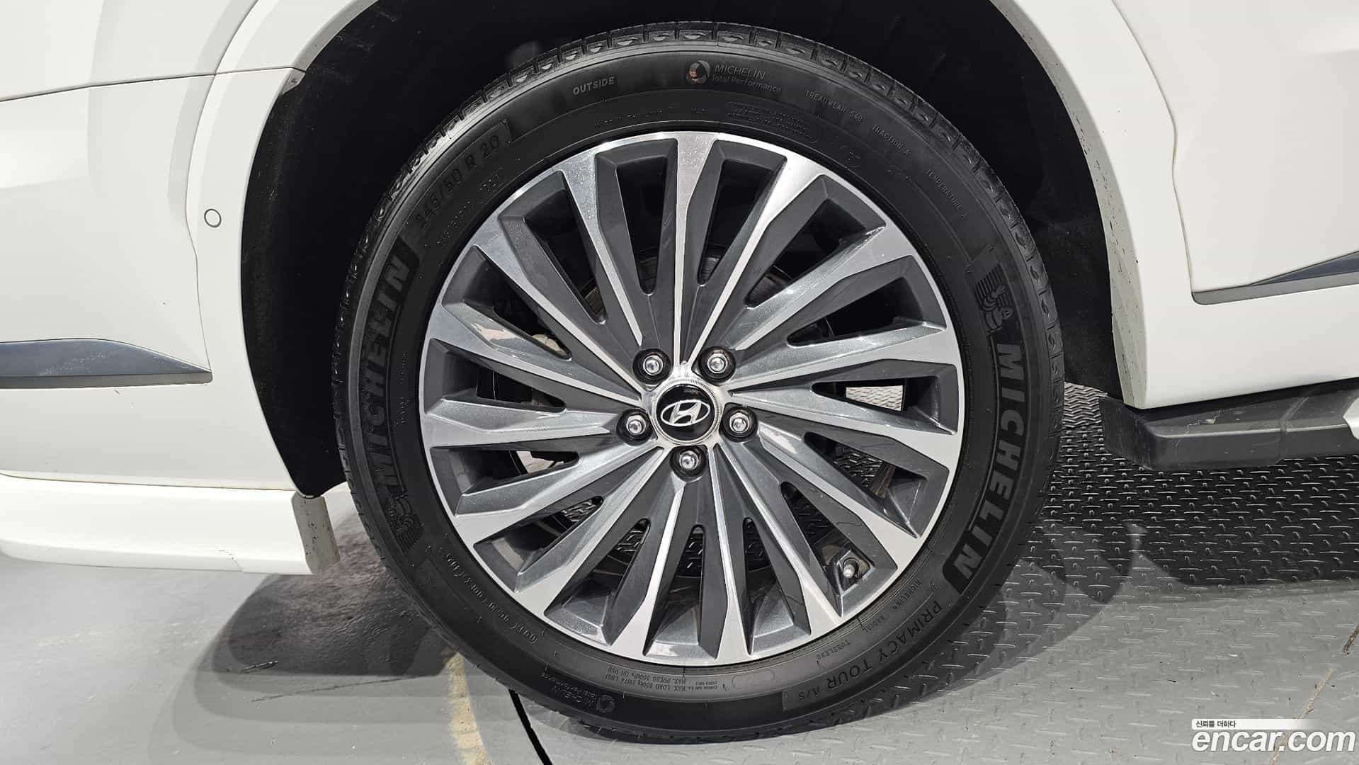 Palisade Hyundai 2024.1-OUTER-005