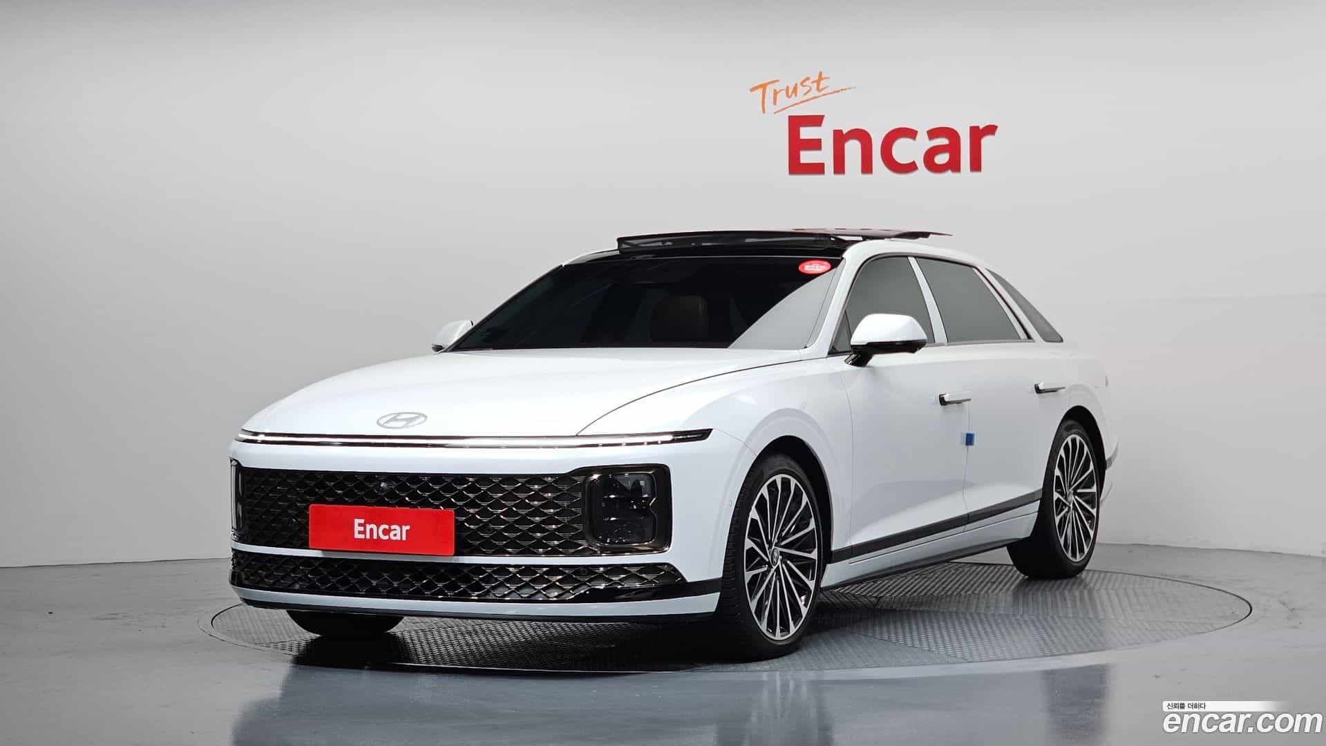 Grandeur Hyundai 2024.3-OUTER-001