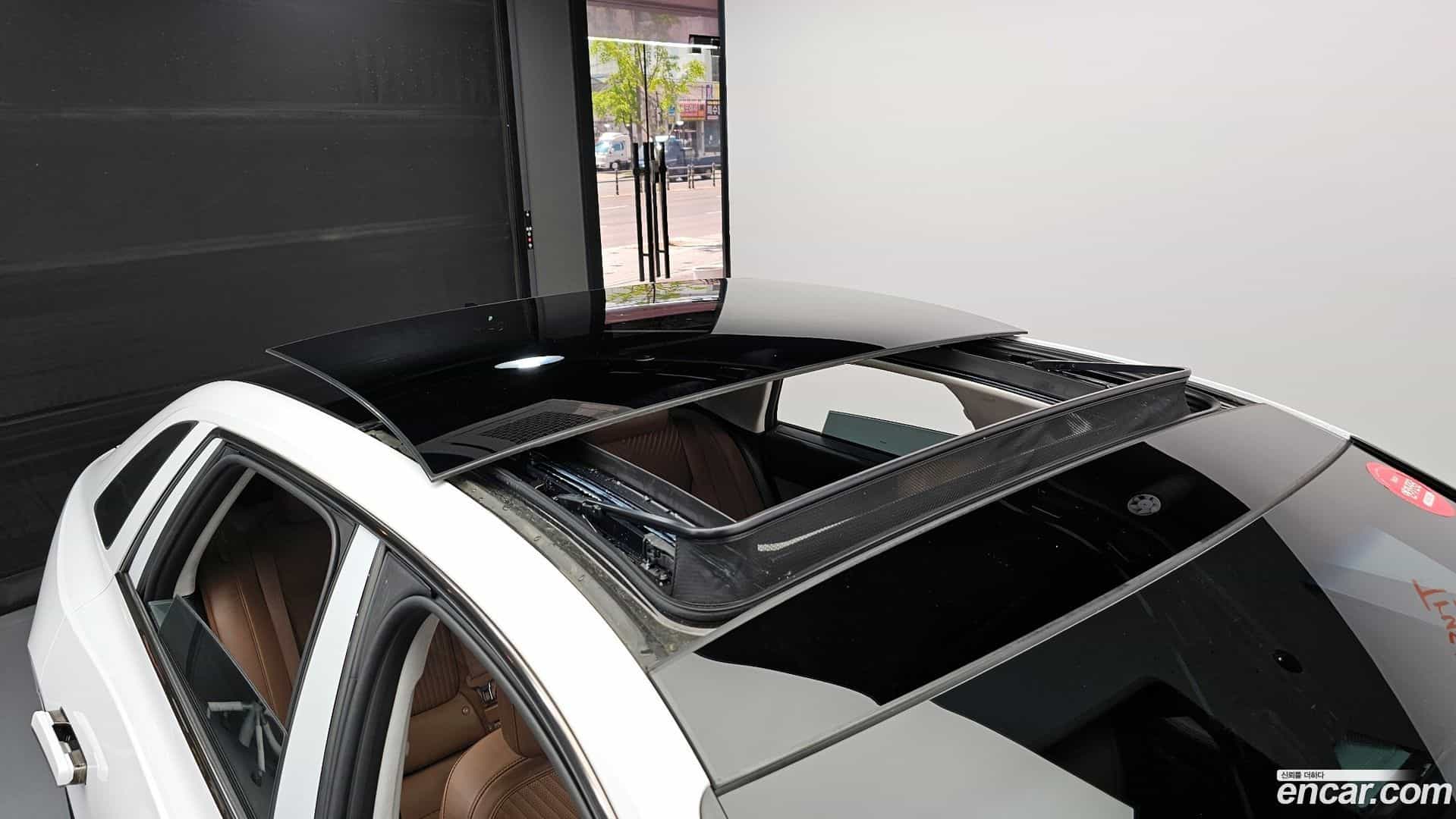 Grandeur Hyundai 2024.3-OPTION-019