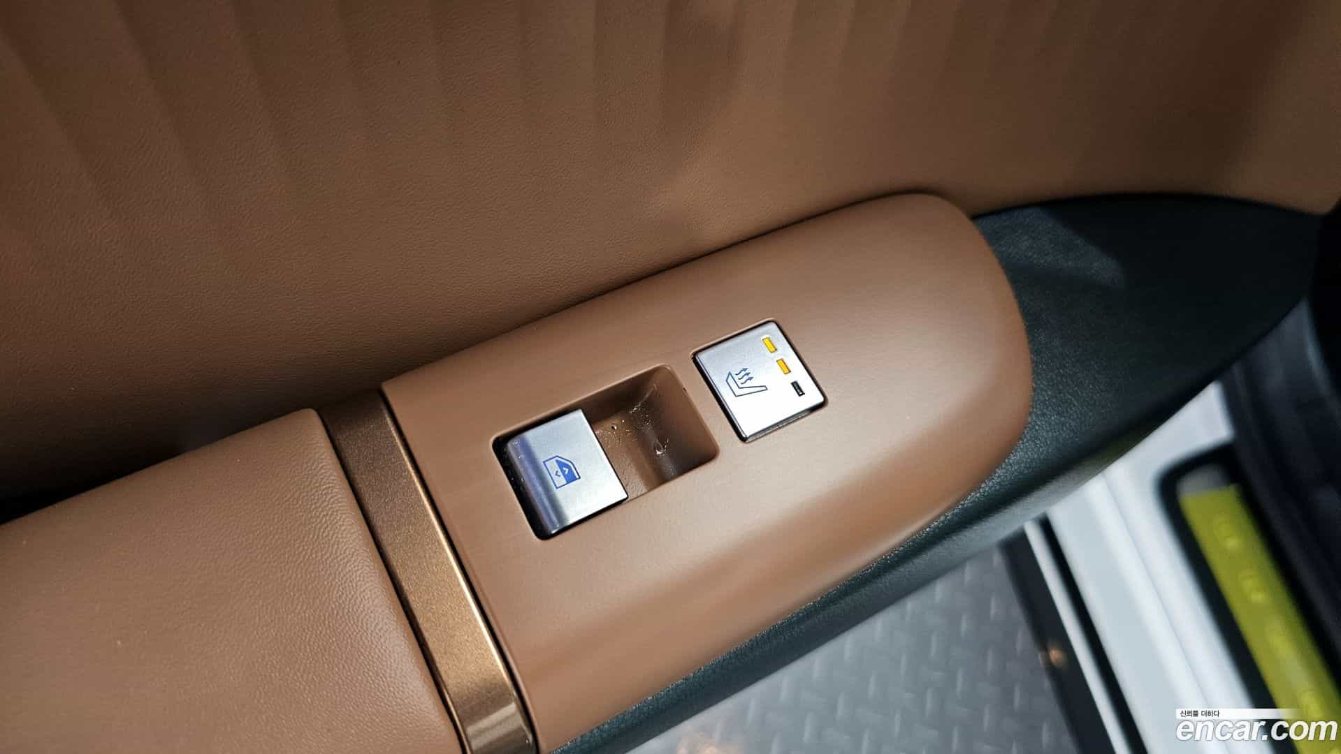 Grandeur Hyundai 2024.3-OPTION-023