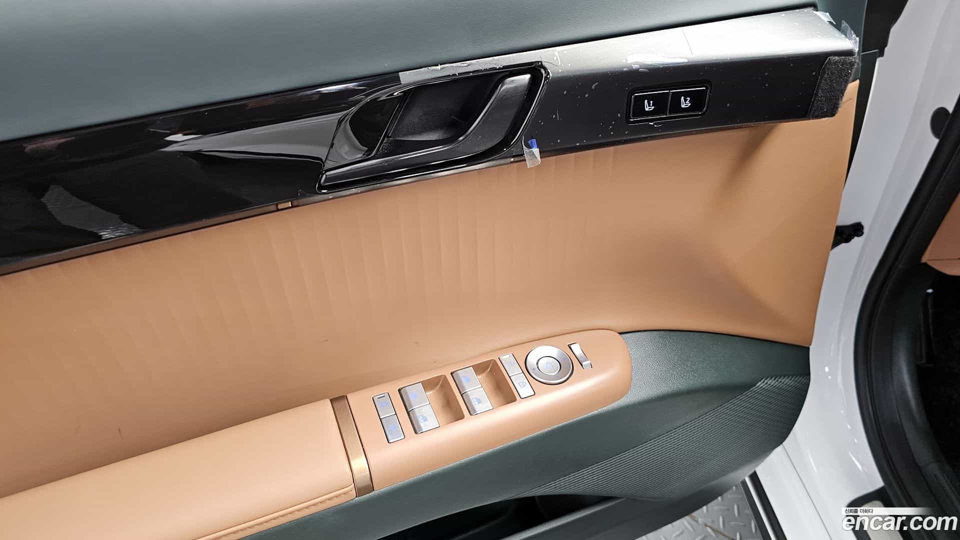Grandeur Hyundai 2024.3-OPTION-024