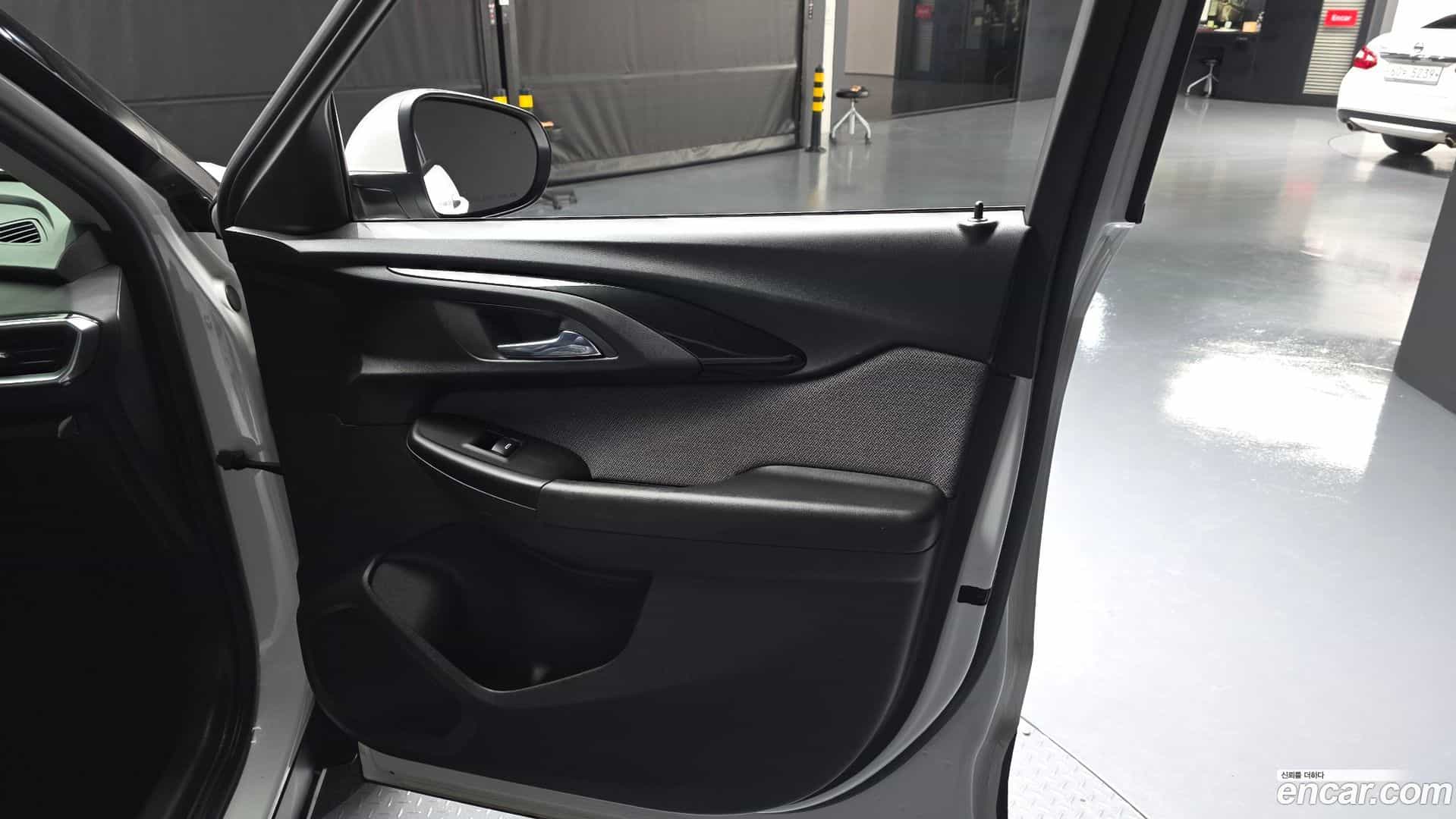 Trailblazer Chevrolet 2022.3-INNER-034