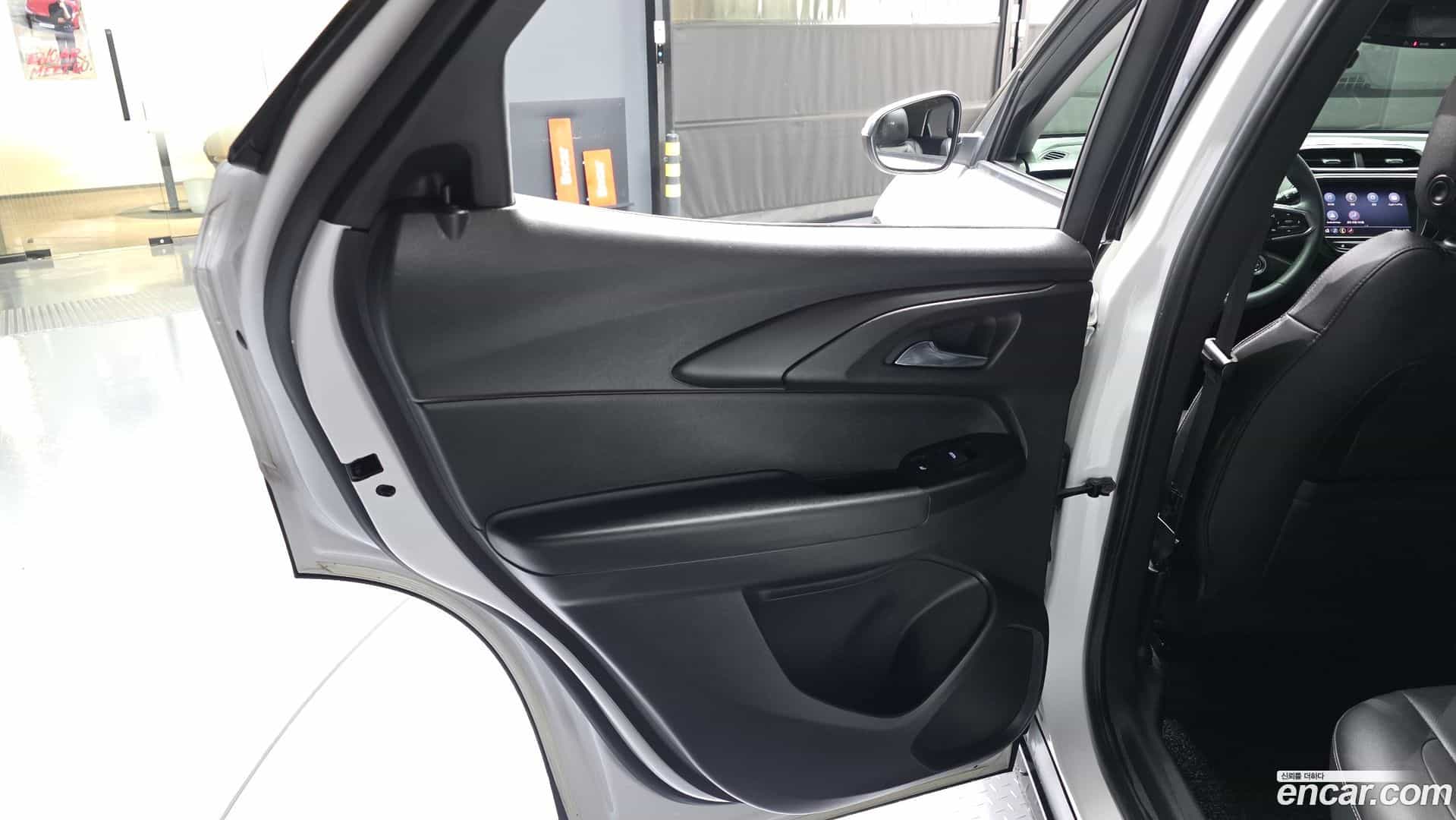 Trailblazer Chevrolet 2022.3-INNER-035