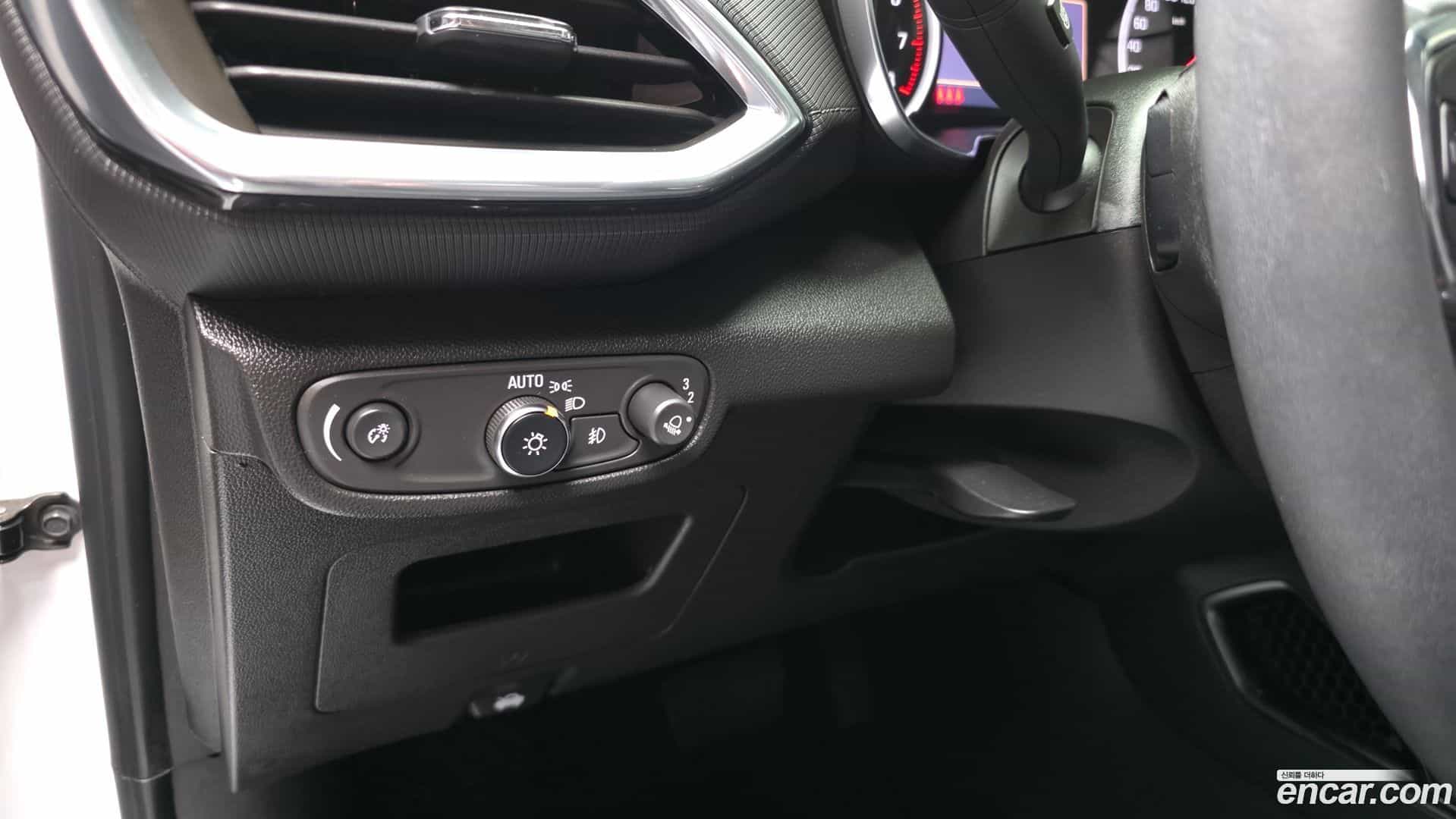 Trailblazer Chevrolet 2022.3-OPTION-042