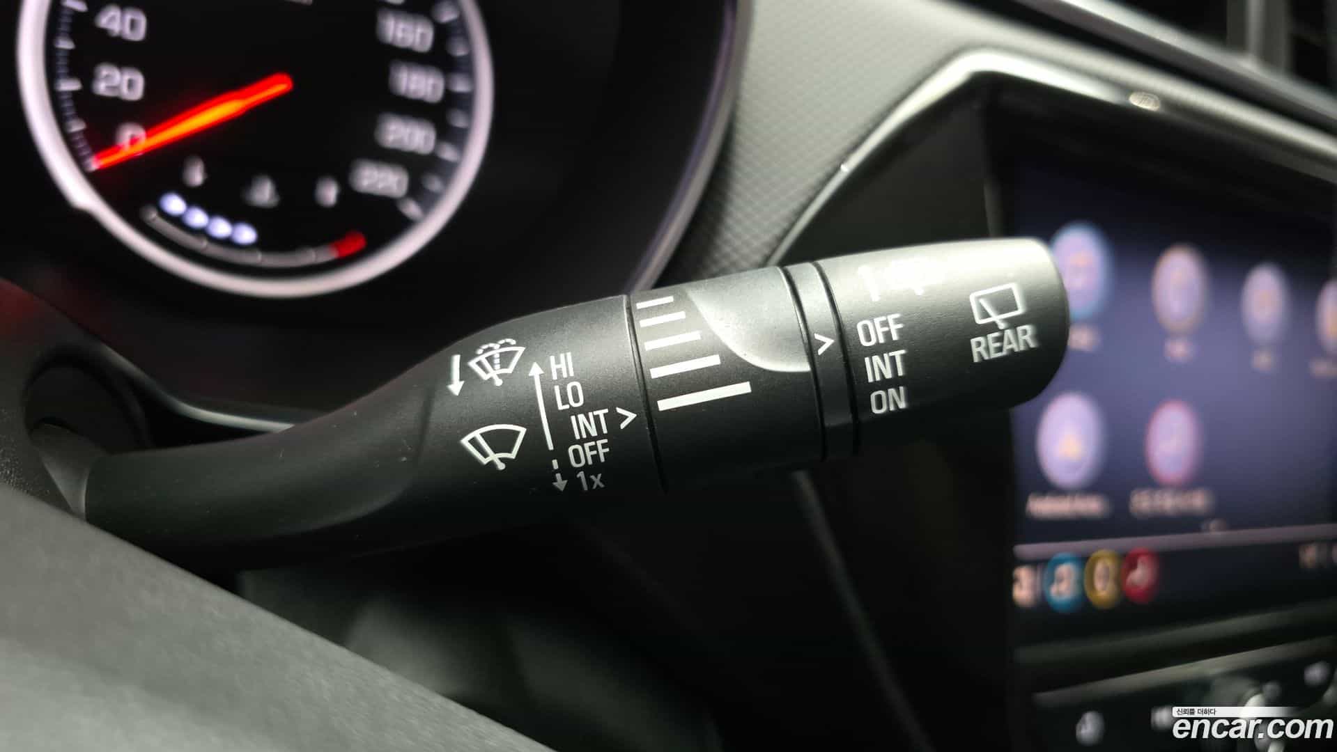Trailblazer Chevrolet 2022.3-OPTION-043