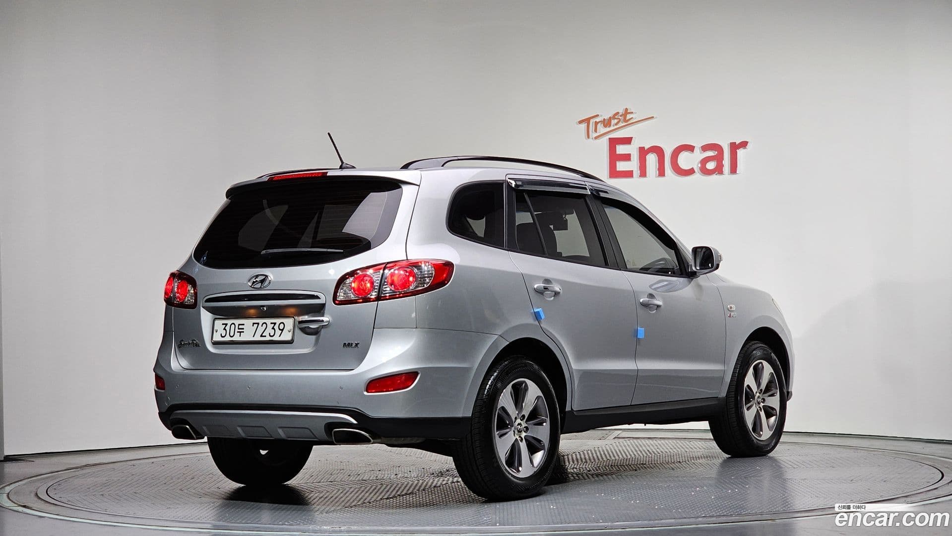 Main__Slider__Photo:Santafe Hyundai 2011.9-1