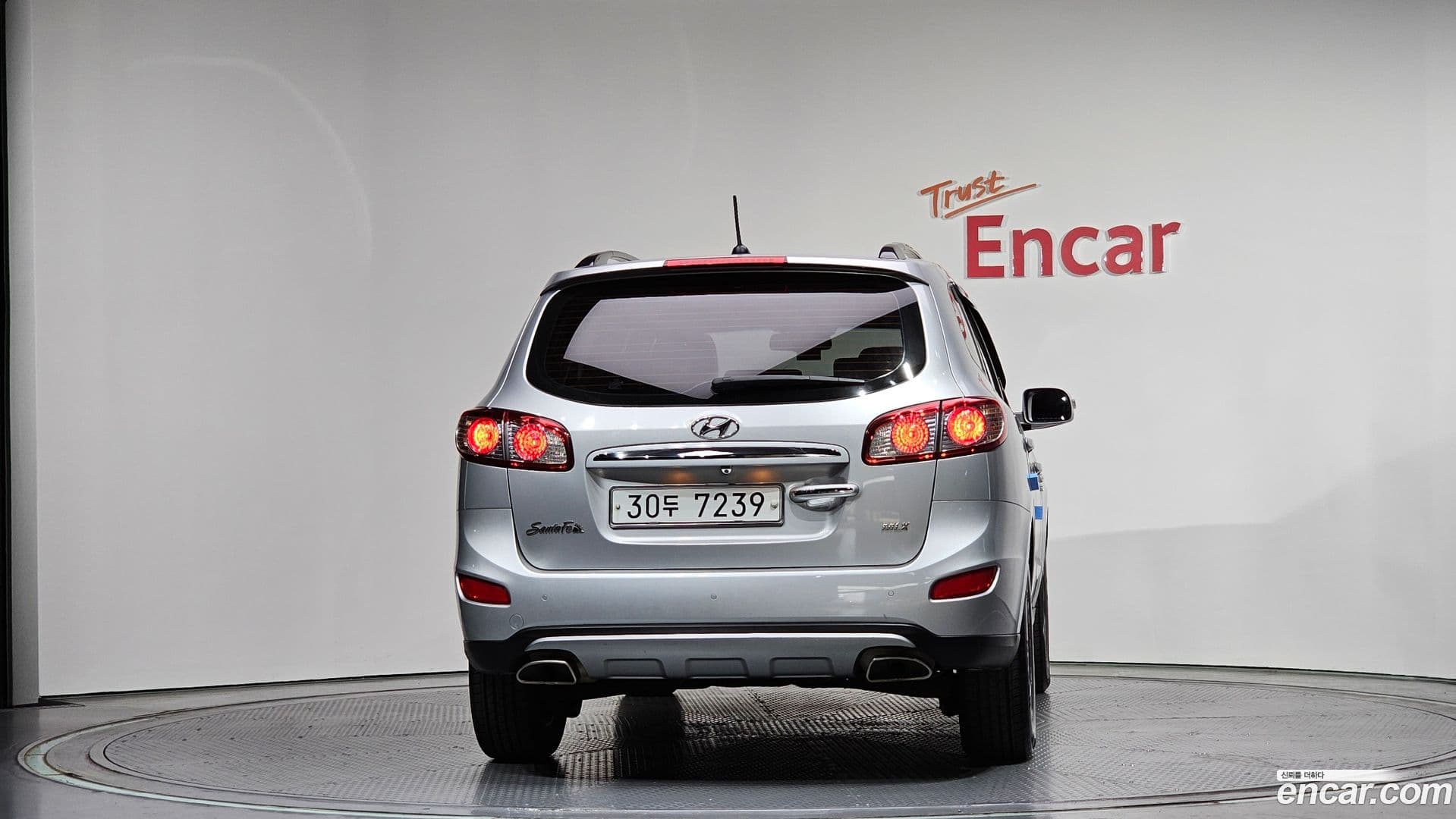 Main__Slider__Photo:Santafe Hyundai 2011.9-3