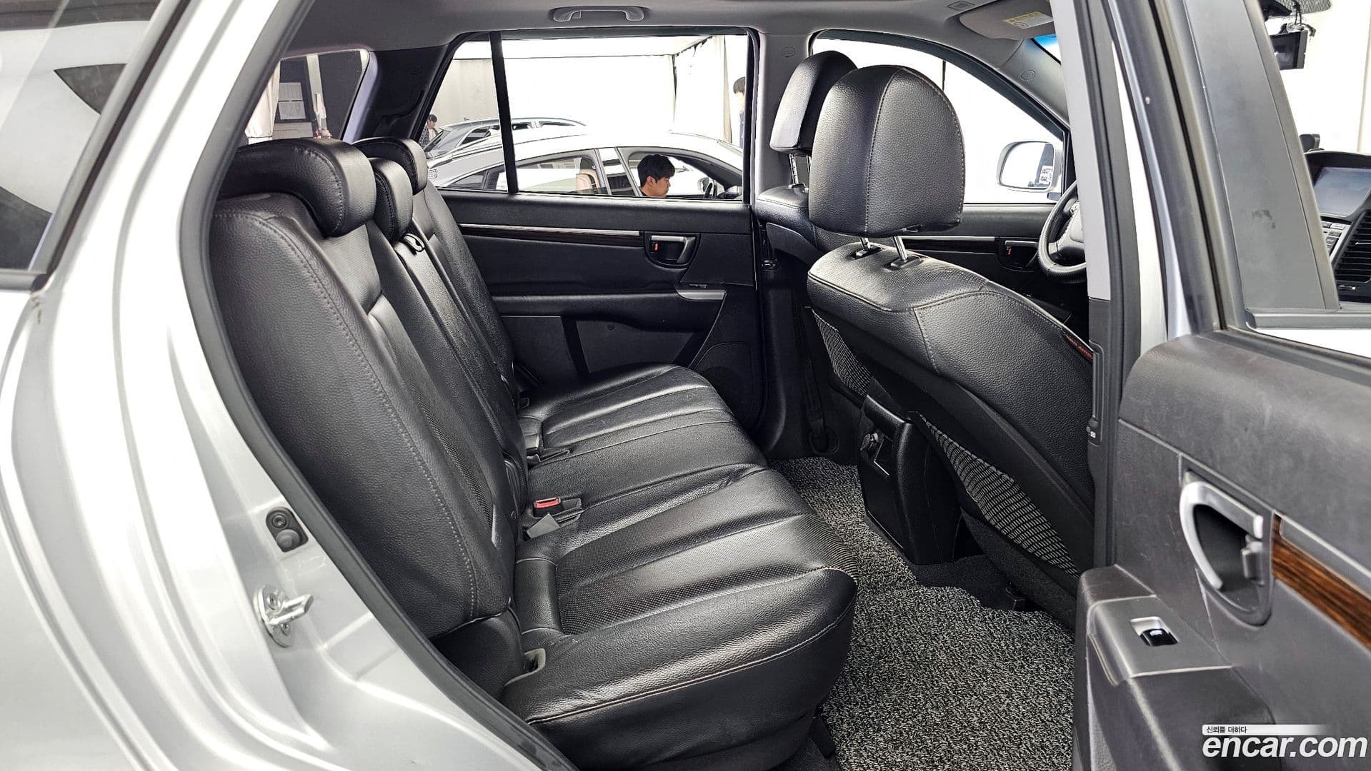Main__Slider__Photo:Santafe Hyundai 2011.9-11