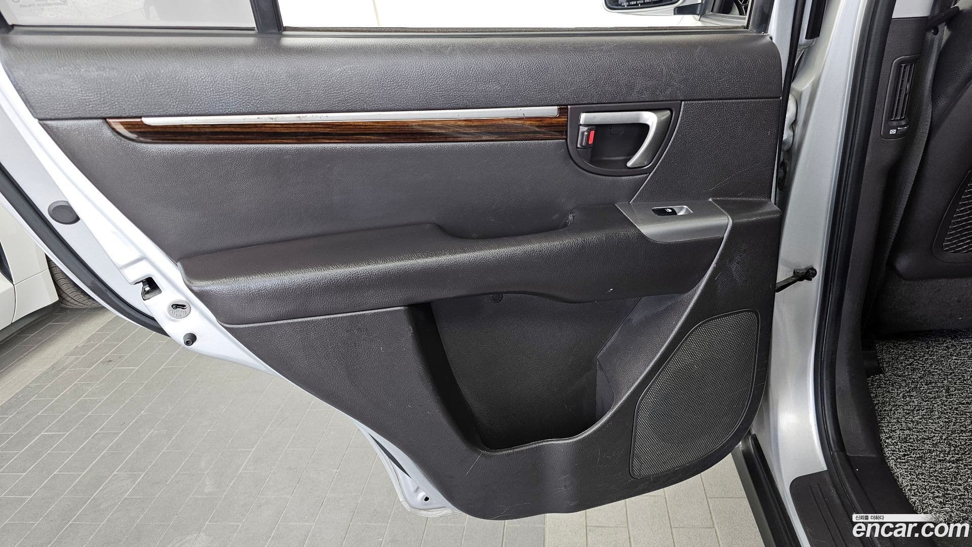 Main__Slider__Photo:Santafe Hyundai 2011.9-24