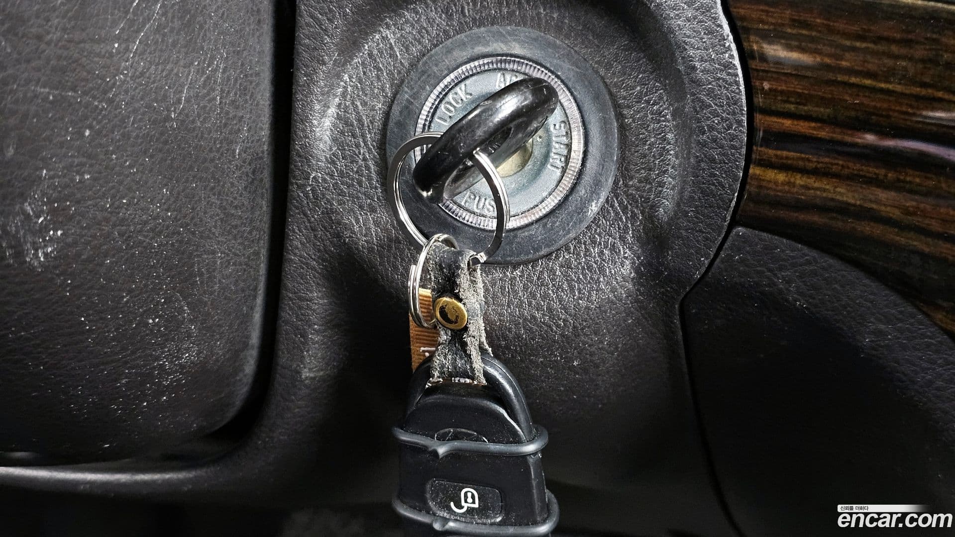 Main__Slider__Photo:Santafe Hyundai 2011.9-28