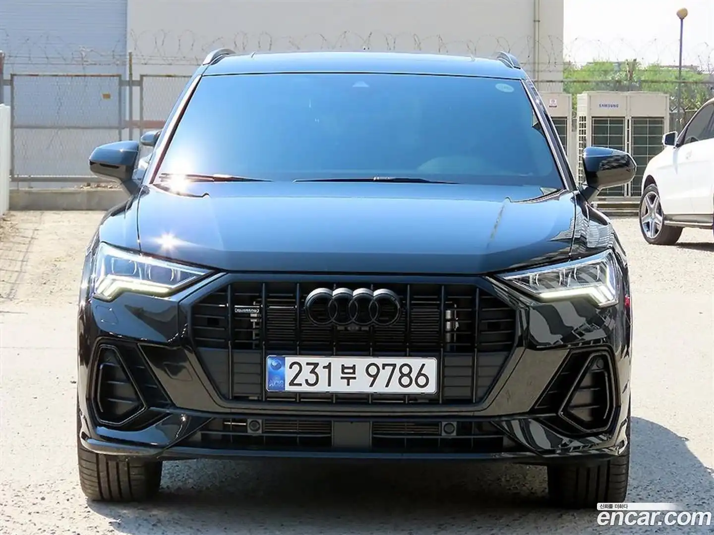 Q3 Audi 2025.2-OUTER-003