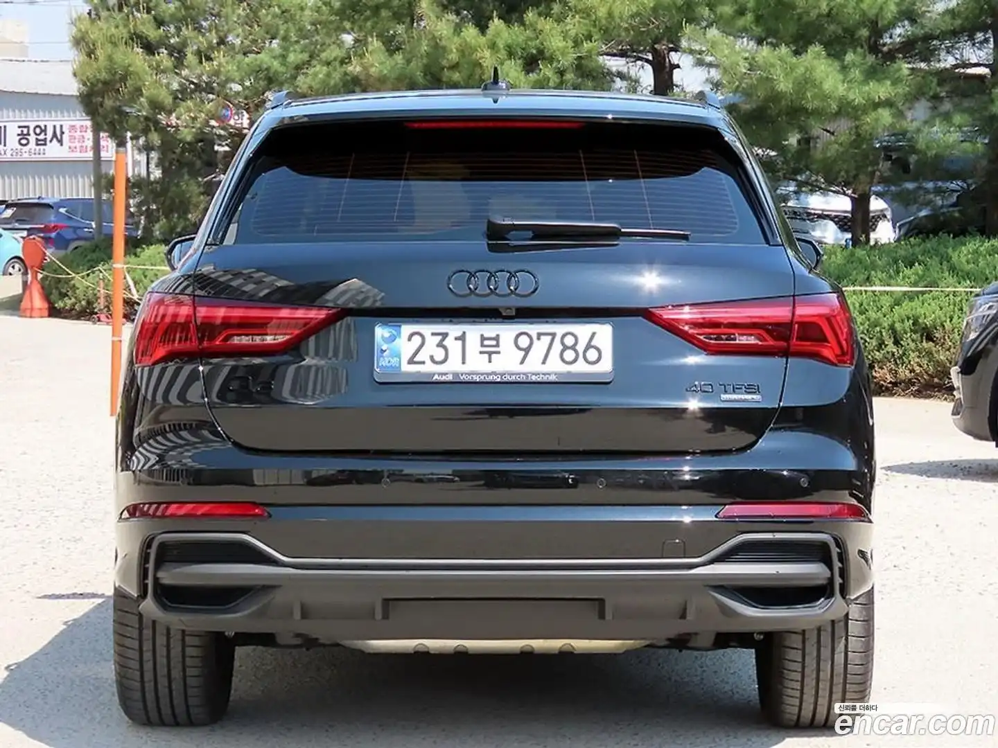 Q3 Audi 2025.2-OUTER-004