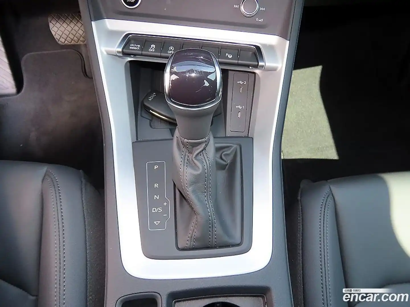 Q3 Audi 2025.2-INNER-009
