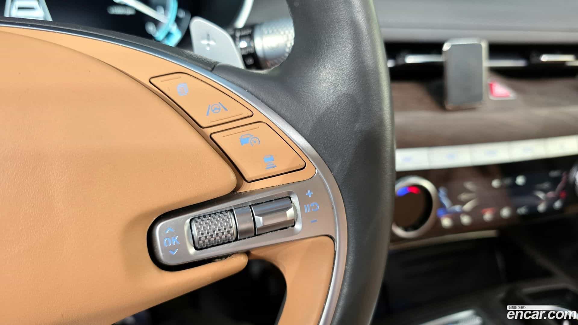 G80 Genesis 2023.1-OPTION-042