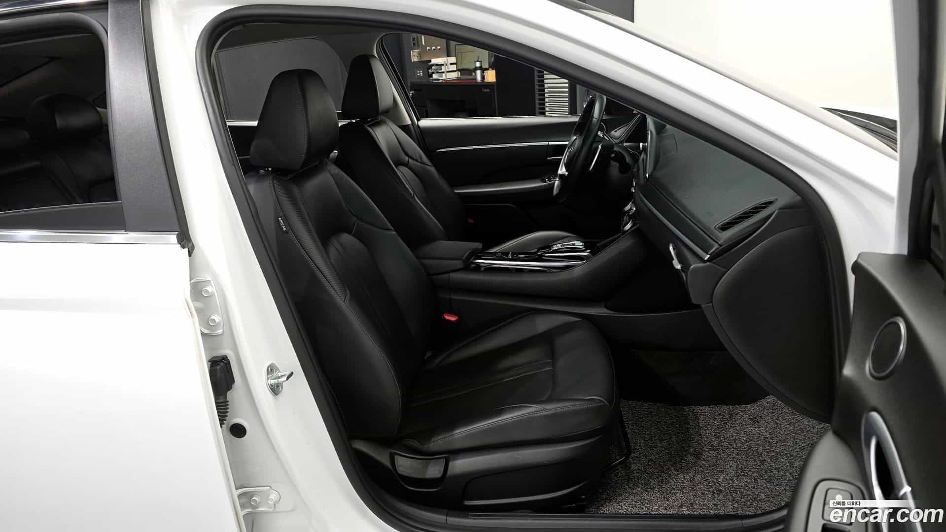 Sonata Hyundai 2019.7-OPTION-015
