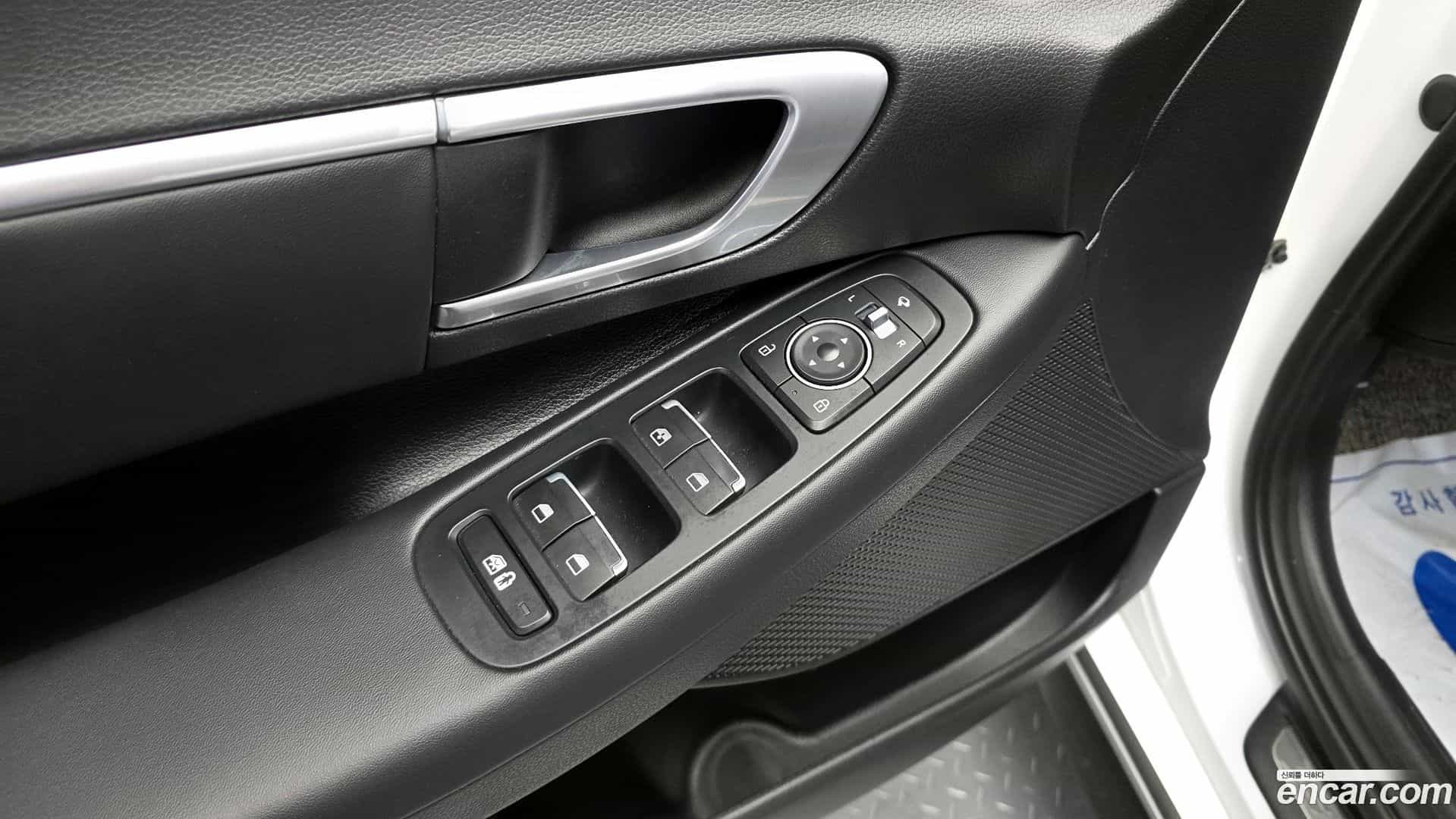 Sonata Hyundai 2019.7-OPTION-044
