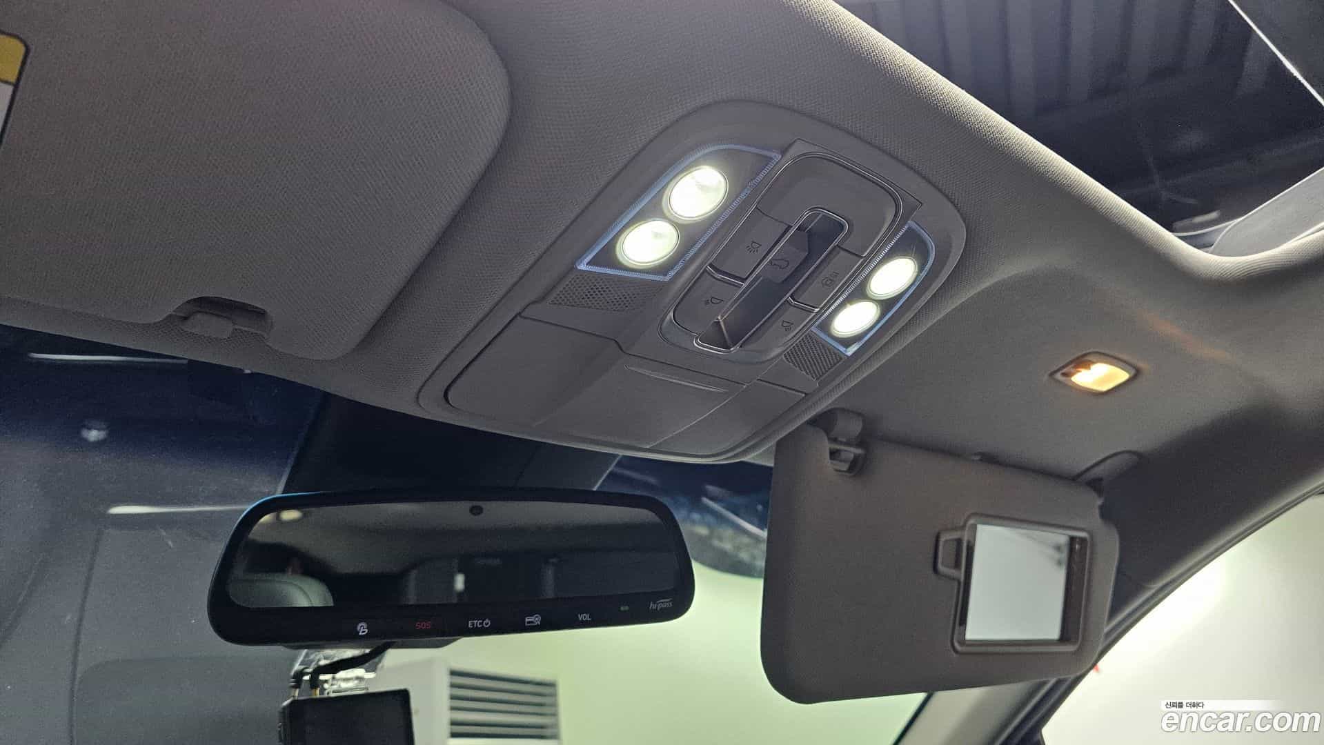 Santafe Hyundai 2018.3-OPTION-021
