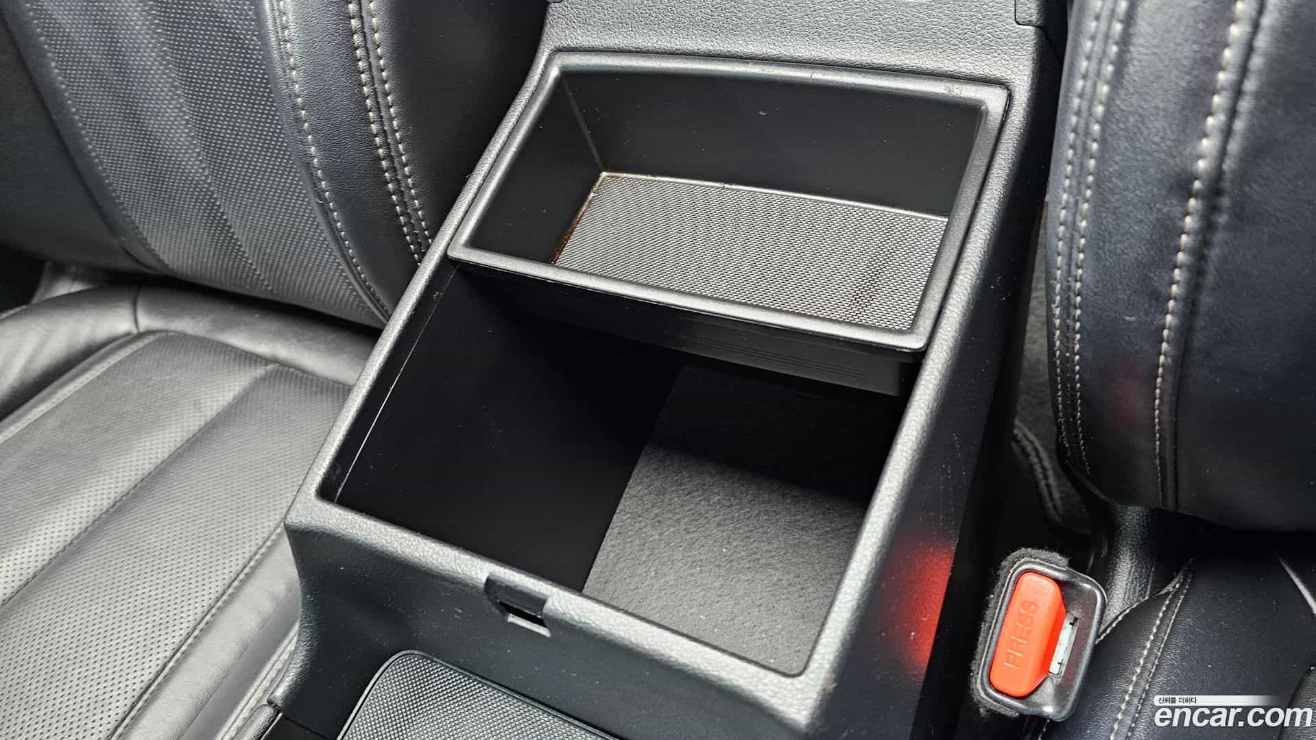 Santafe Hyundai 2018.3-OPTION-043