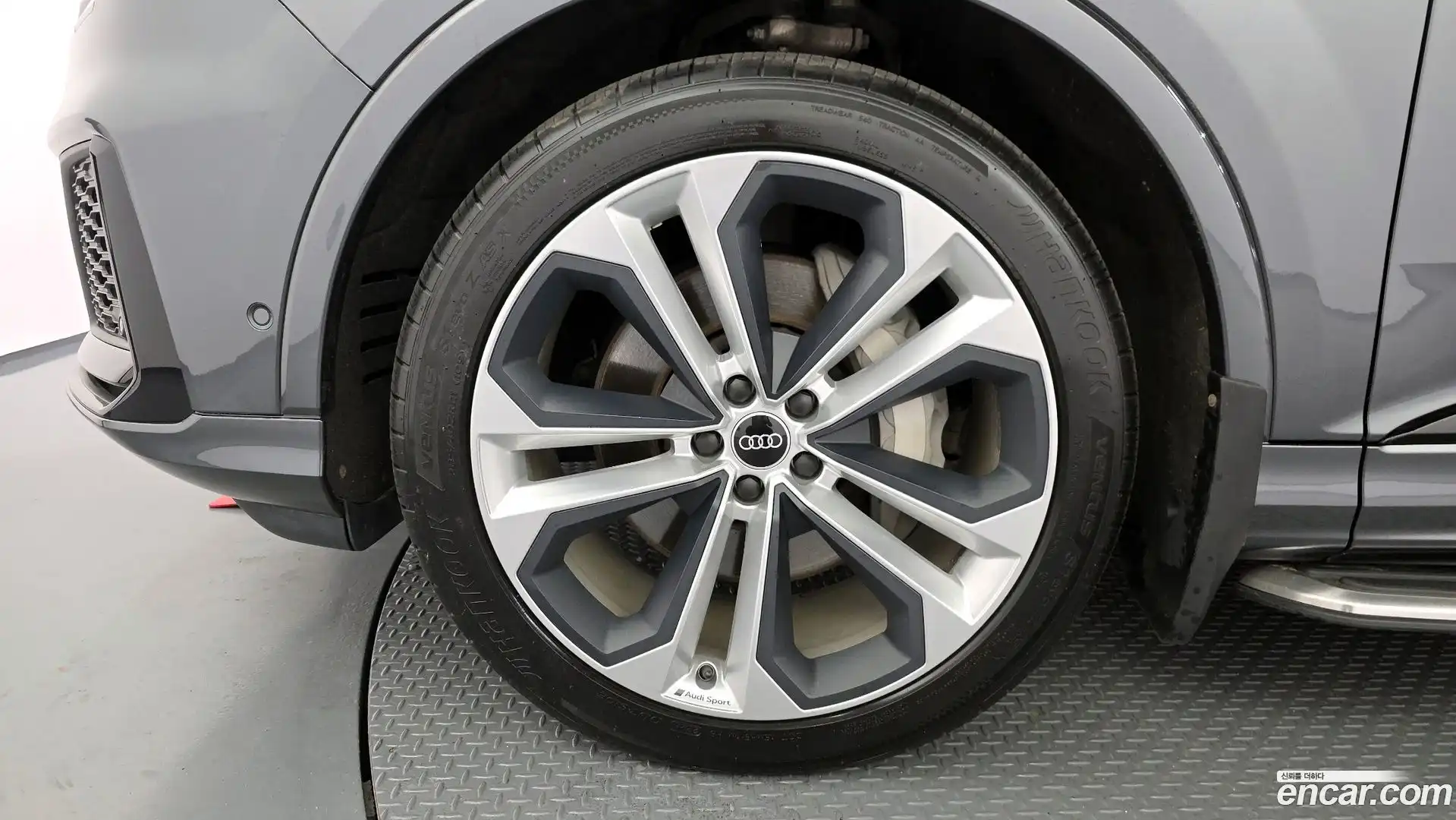 Q7 Audi 2022.11-OUTER-005