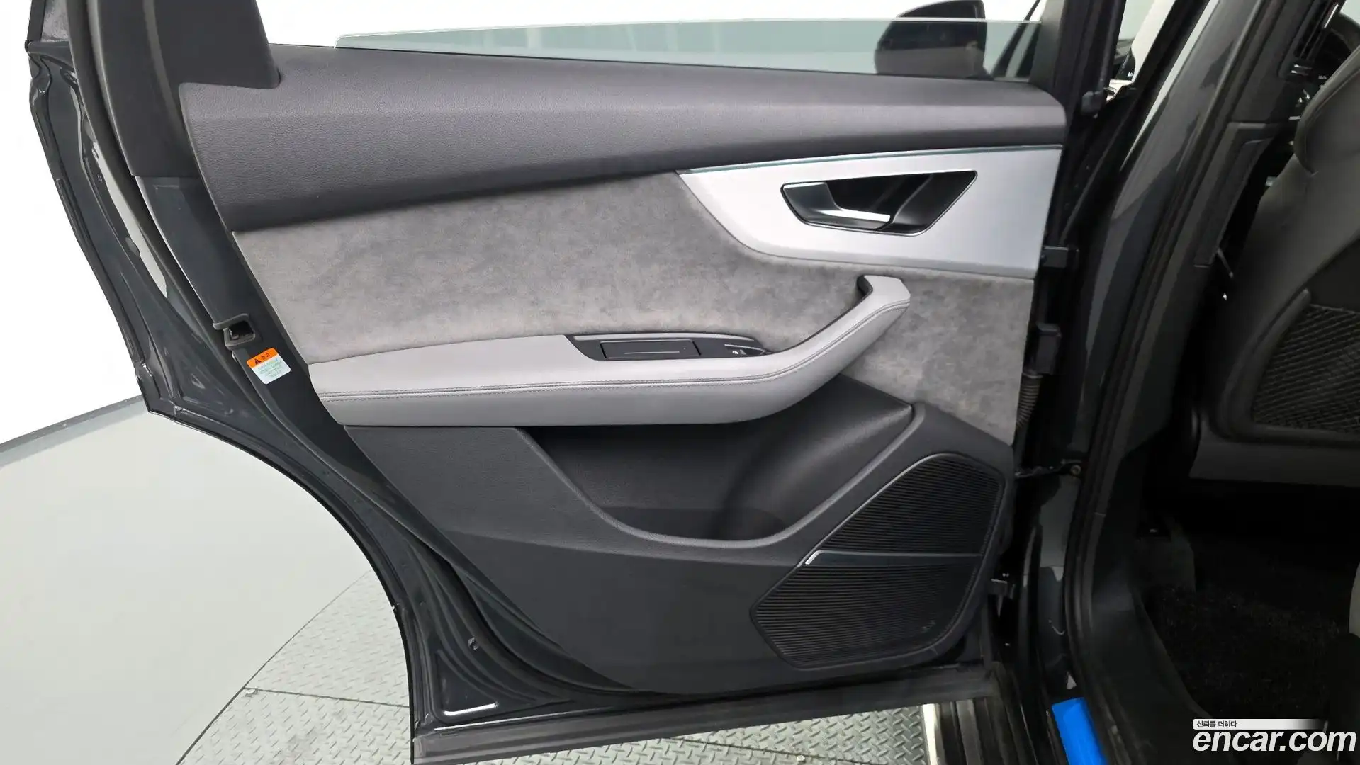 Q7 Audi 2022.11-INNER-035