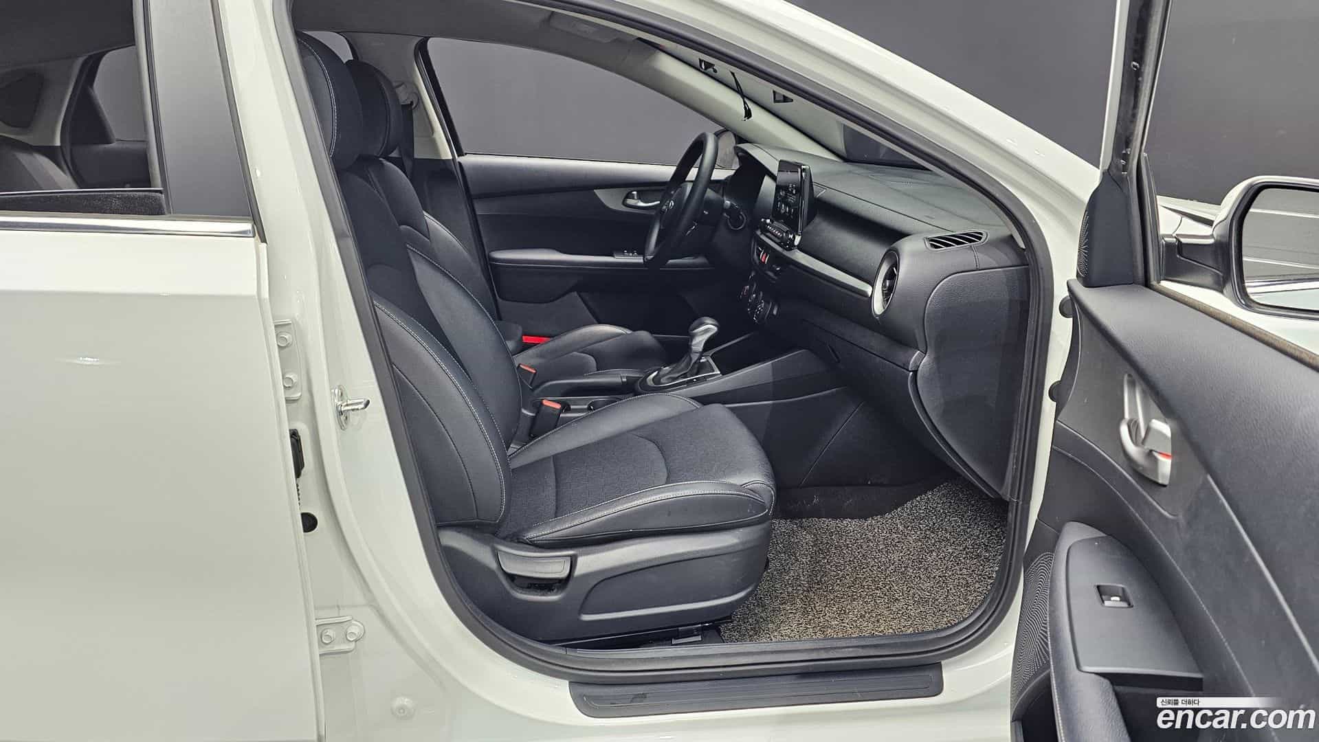 K3 Kia 2019.7-OPTION-015
