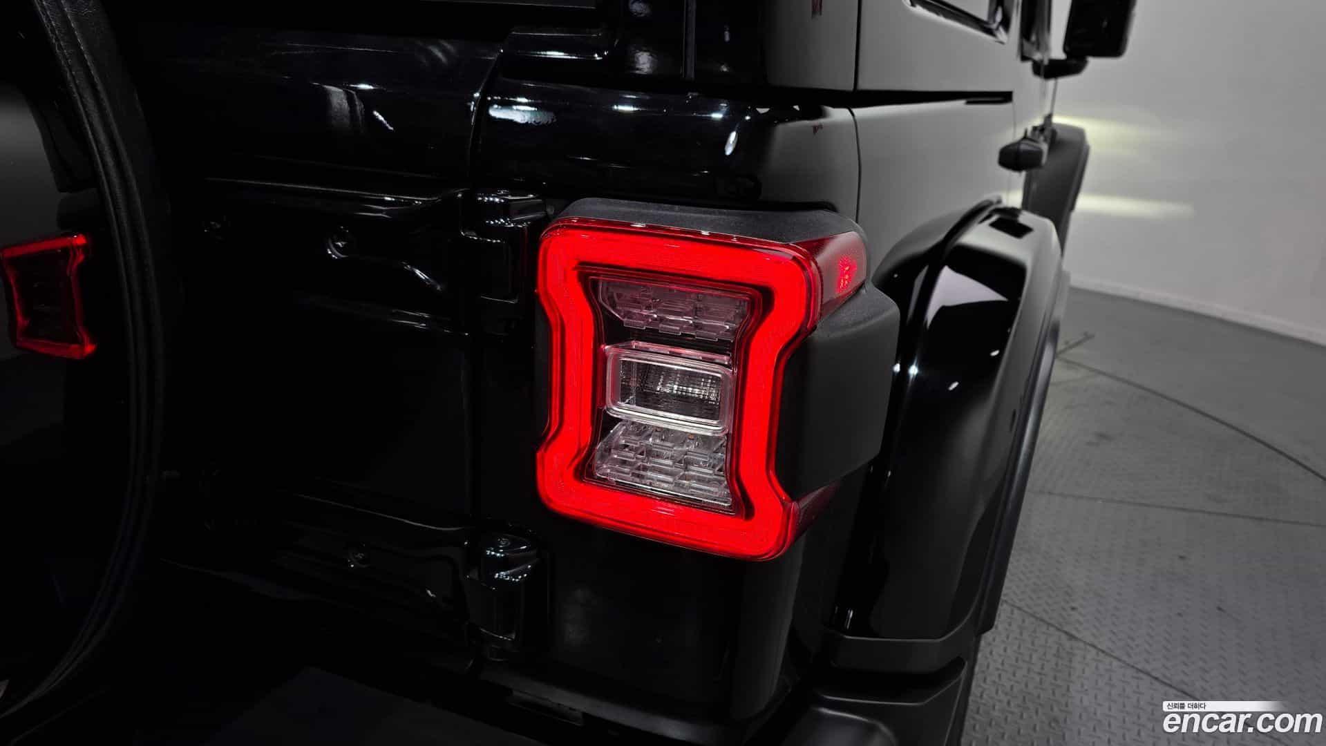 Wrangler Jeep 2022.9-OUTER-033