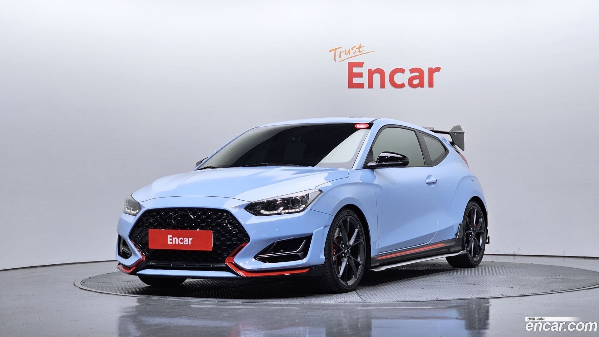 Main__Slider__Photo:Veloster Hyundai 2018.9-0