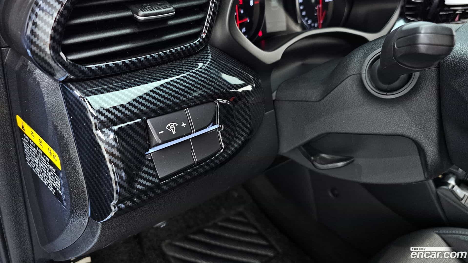 Veloster Hyundai 2018.9-OPTION-021