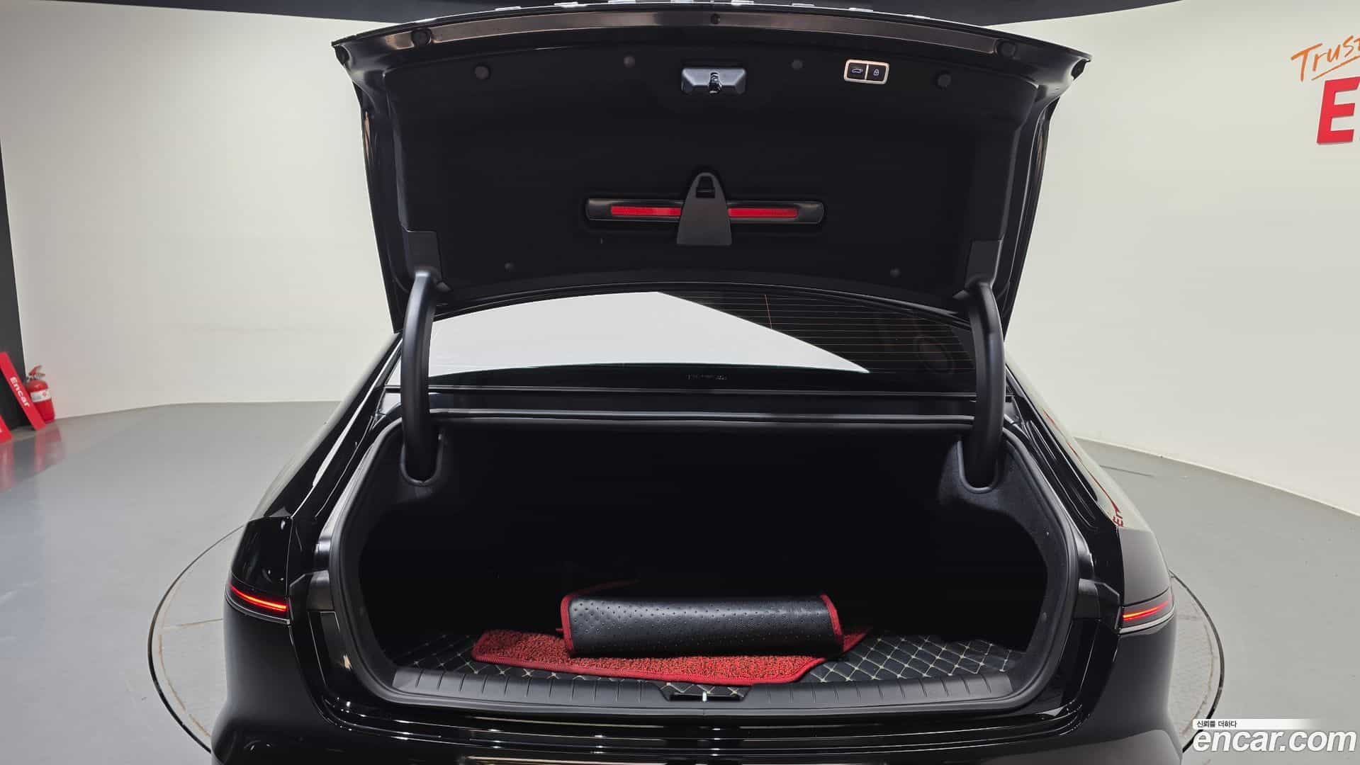 Grandeur Hyundai 2023.4-OPTION-024