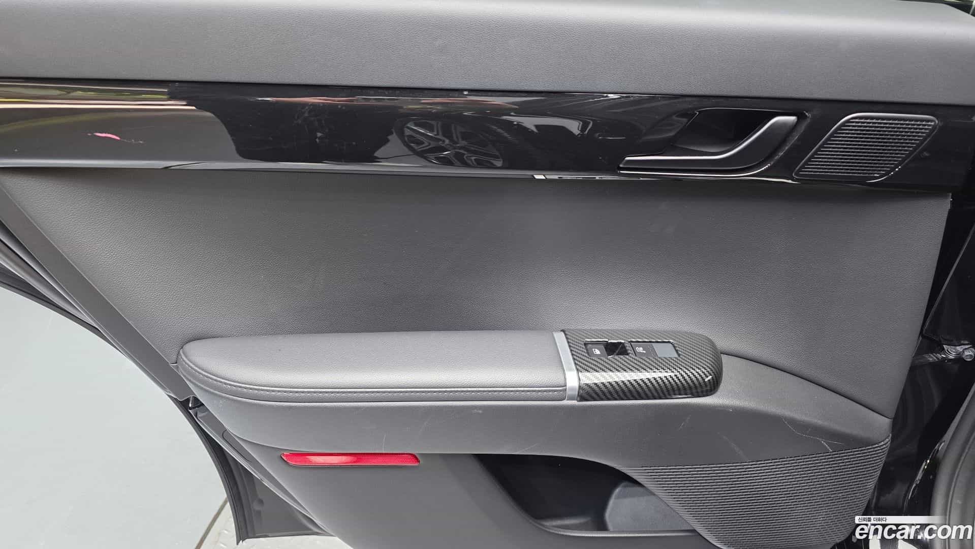 Grandeur Hyundai 2023.4-INNER-035