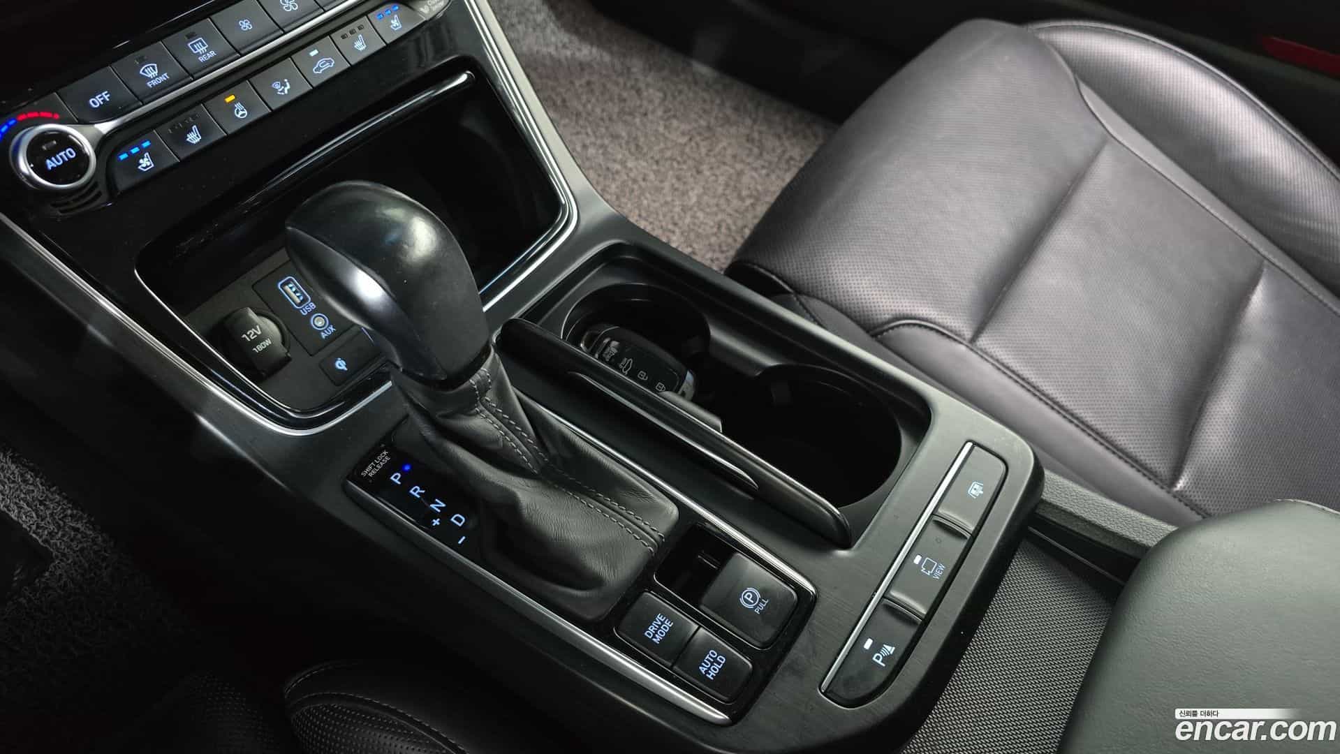 Grandeur Hyundai 2019.3-INNER-009