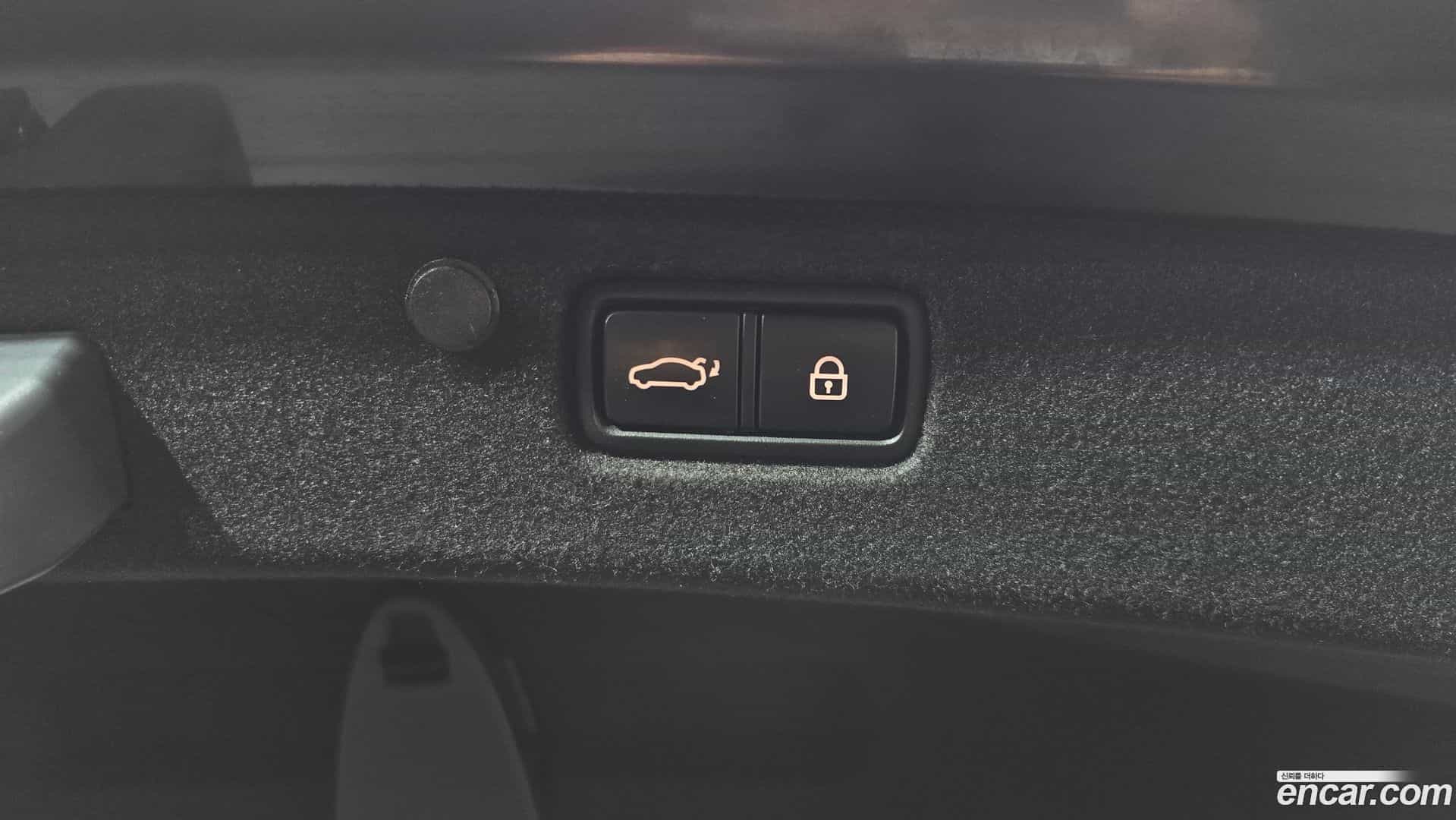 Grandeur Hyundai 2019.3-OPTION-021