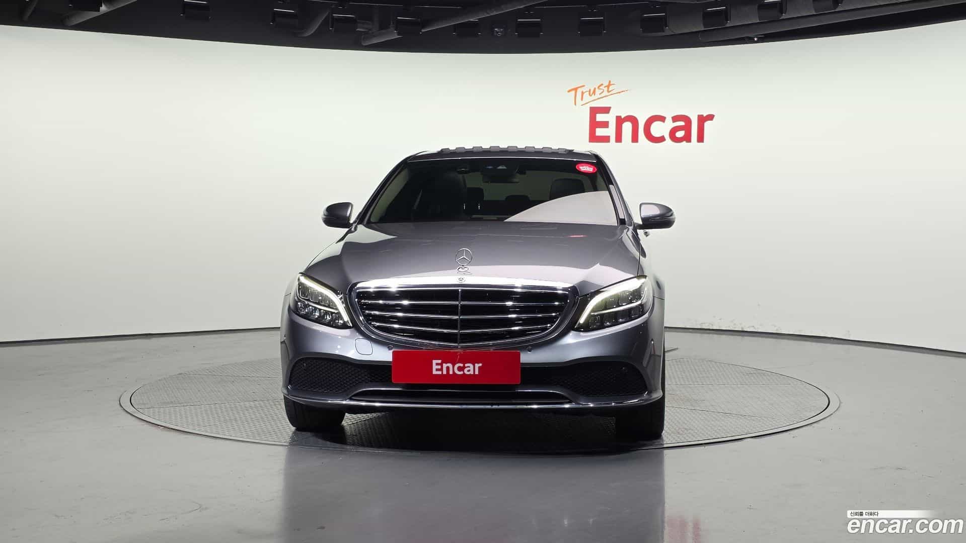 C-Class Mercedes-Benz 2019.8-OUTER-003