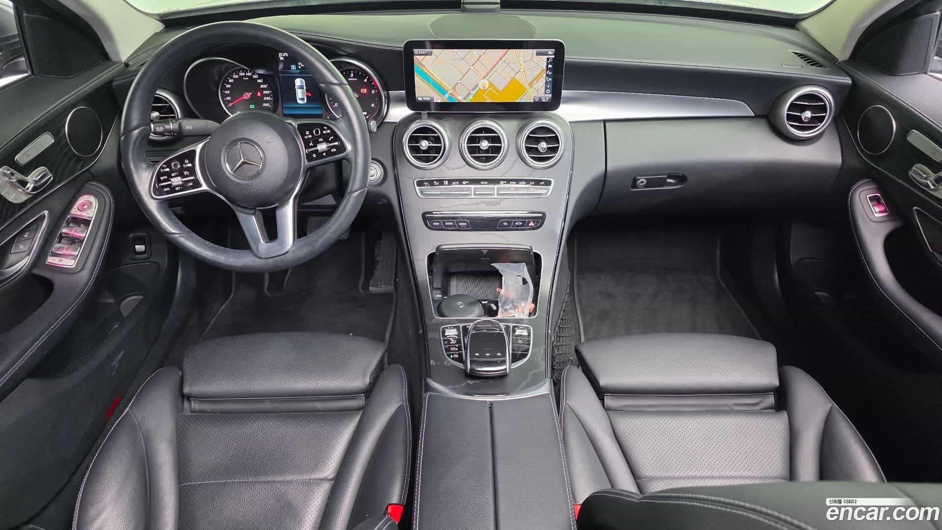 C-Class Mercedes-Benz 2019.8-INNER-007