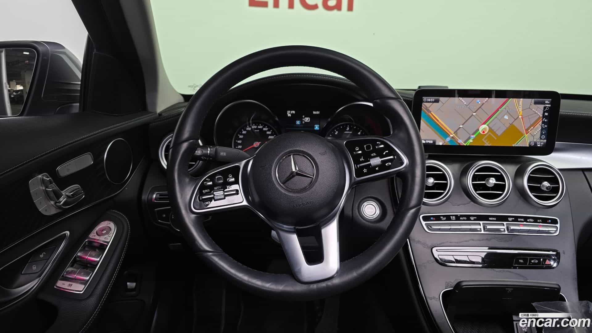 C-Class Mercedes-Benz 2019.8-OPTION-016