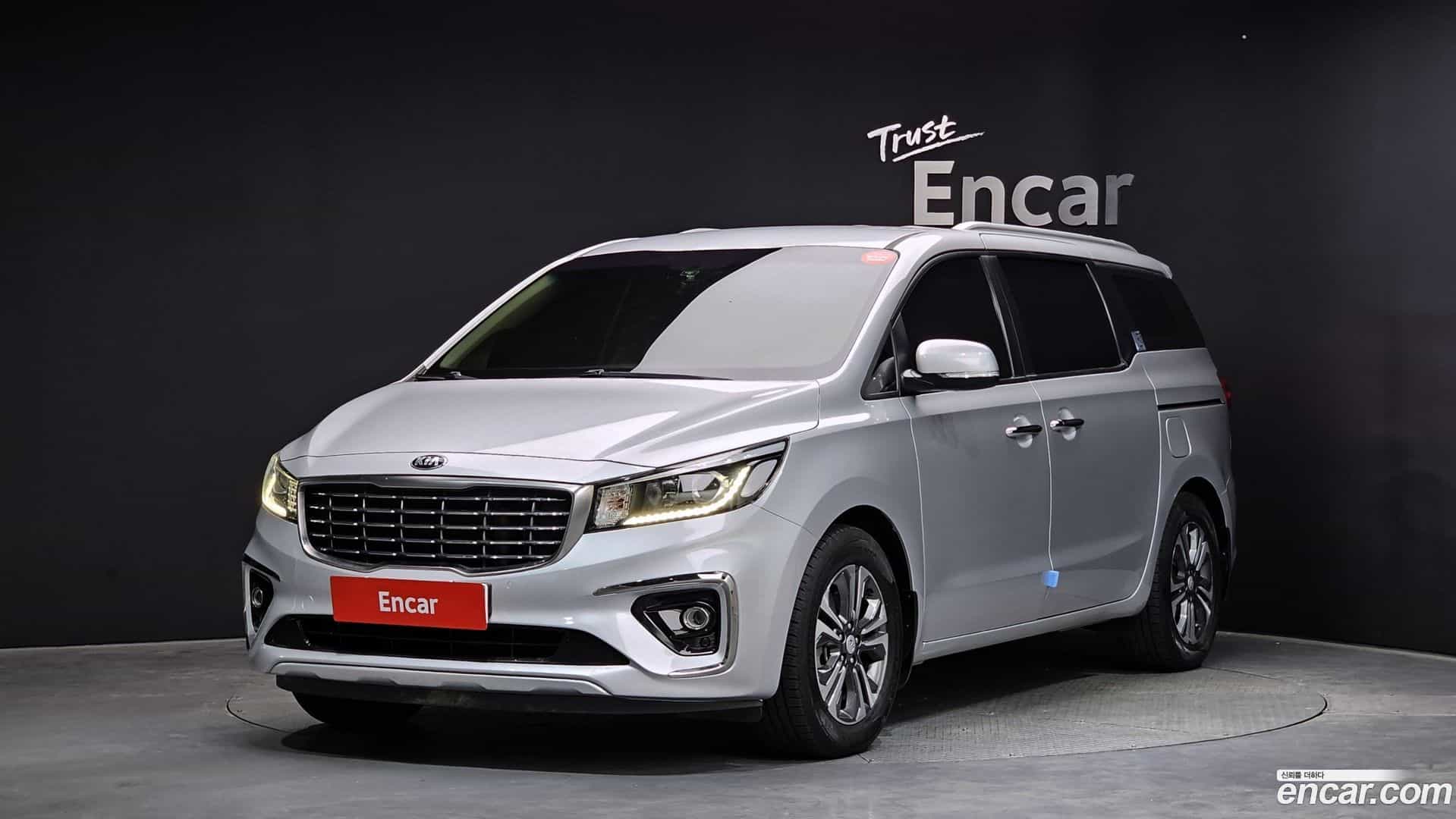 Canival Kia 2018.2-OUTER-001