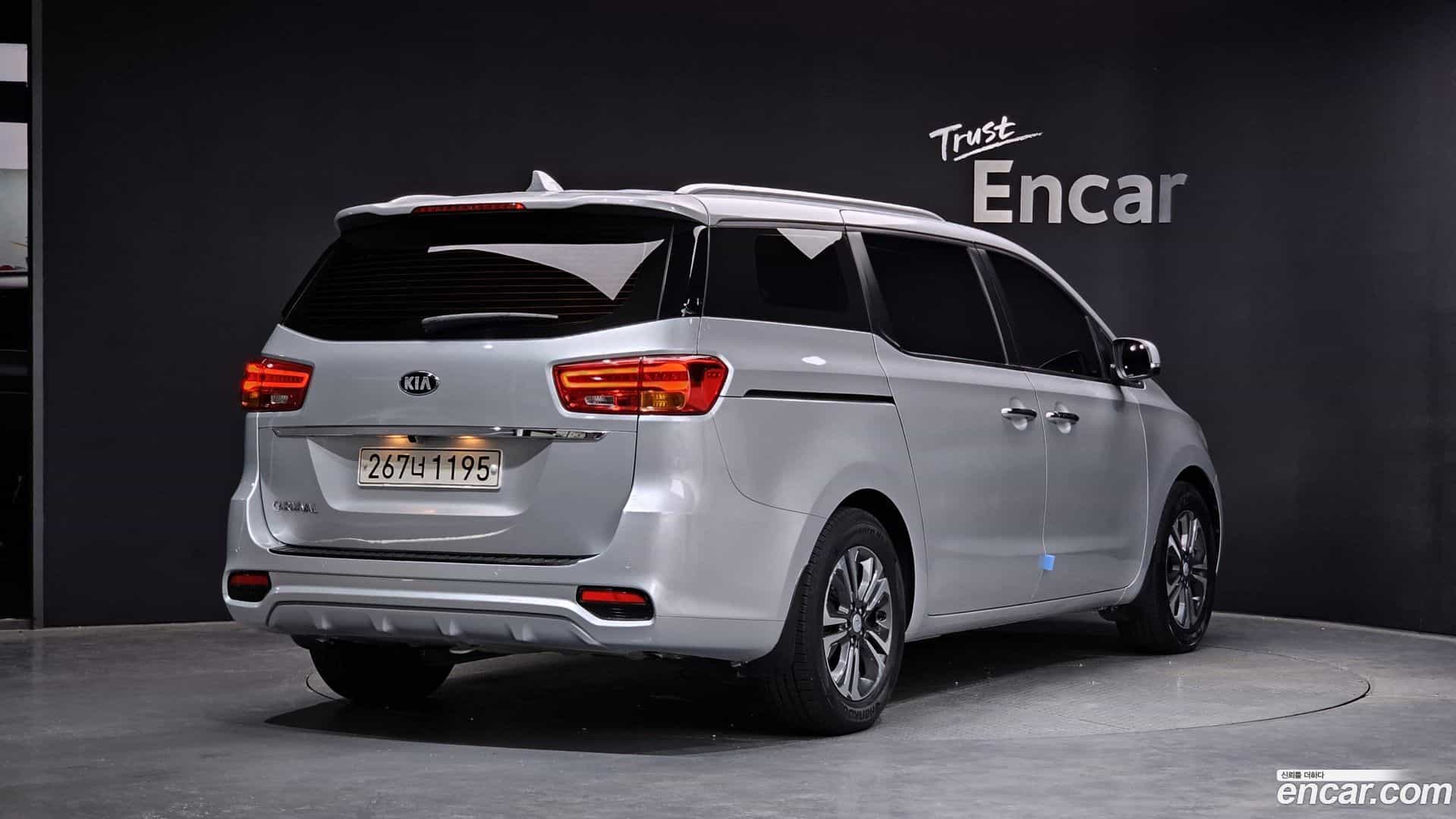 Canival Kia 2018.2-OUTER-002