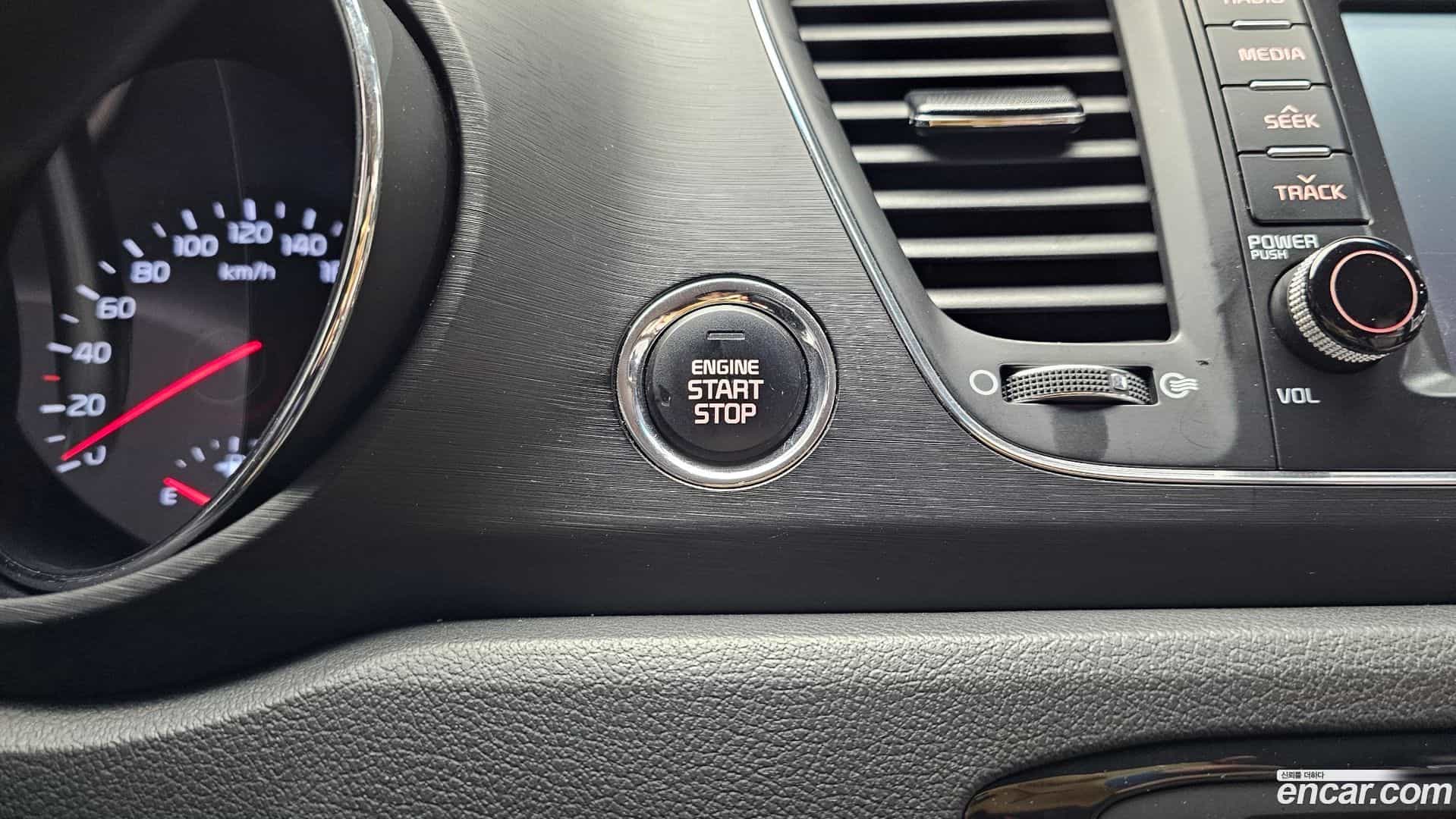 Canival Kia 2018.2-OPTION-043
