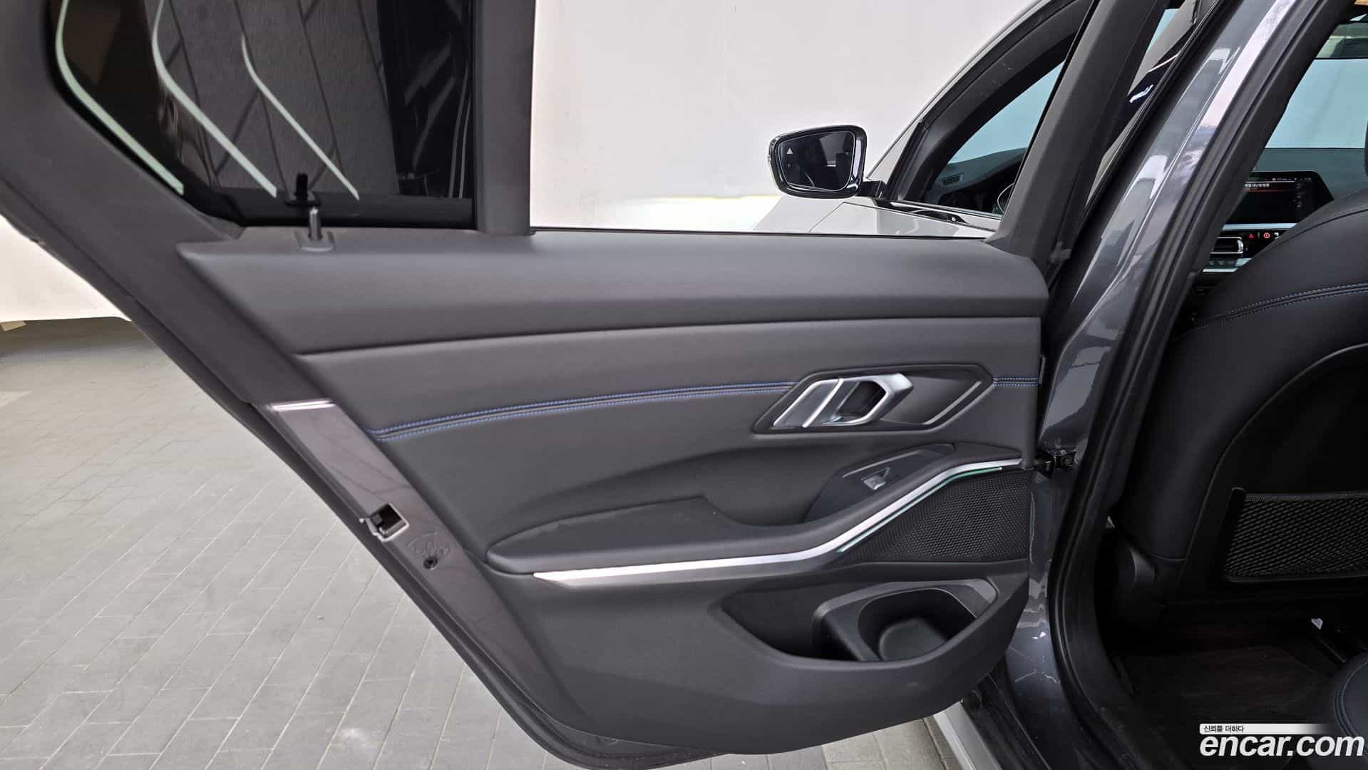 3-Series BMW 2021.7-INNER-035