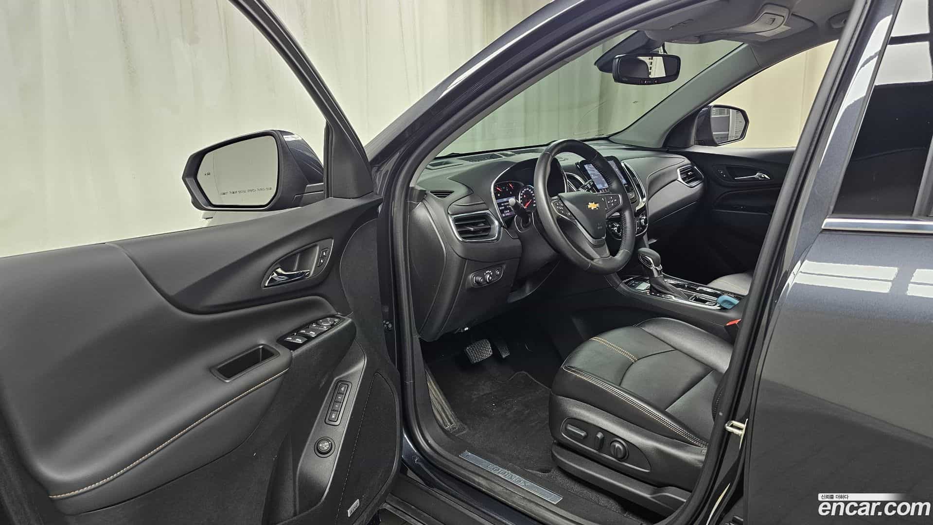 Equinox Chevrolet 2022.7-INNER-010