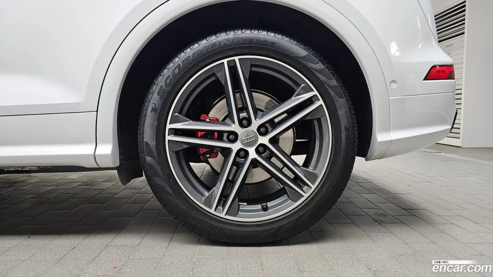 SQ5 Audi 2020.8-OUTER-031