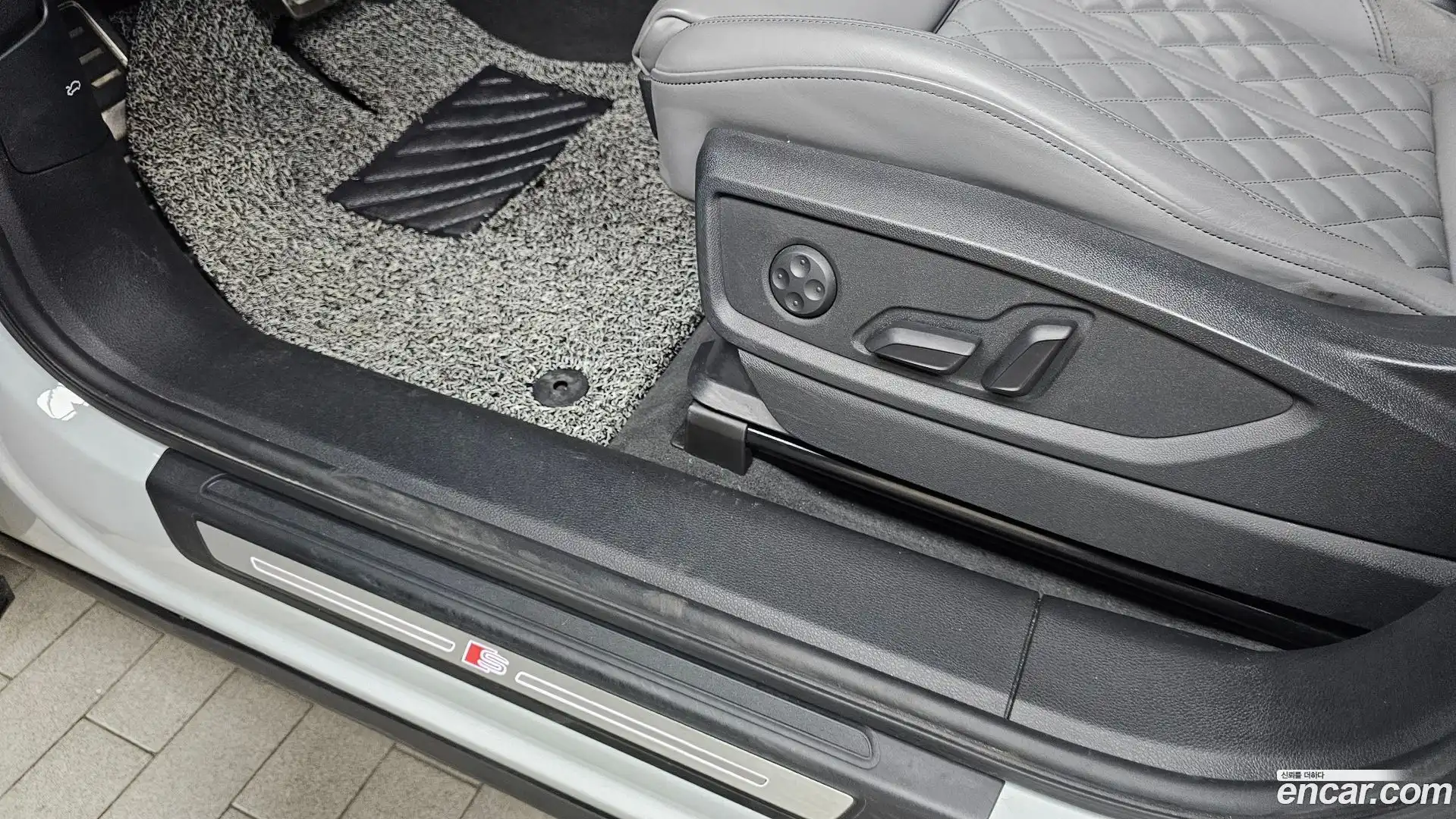 SQ5 Audi 2020.8-OPTION-044