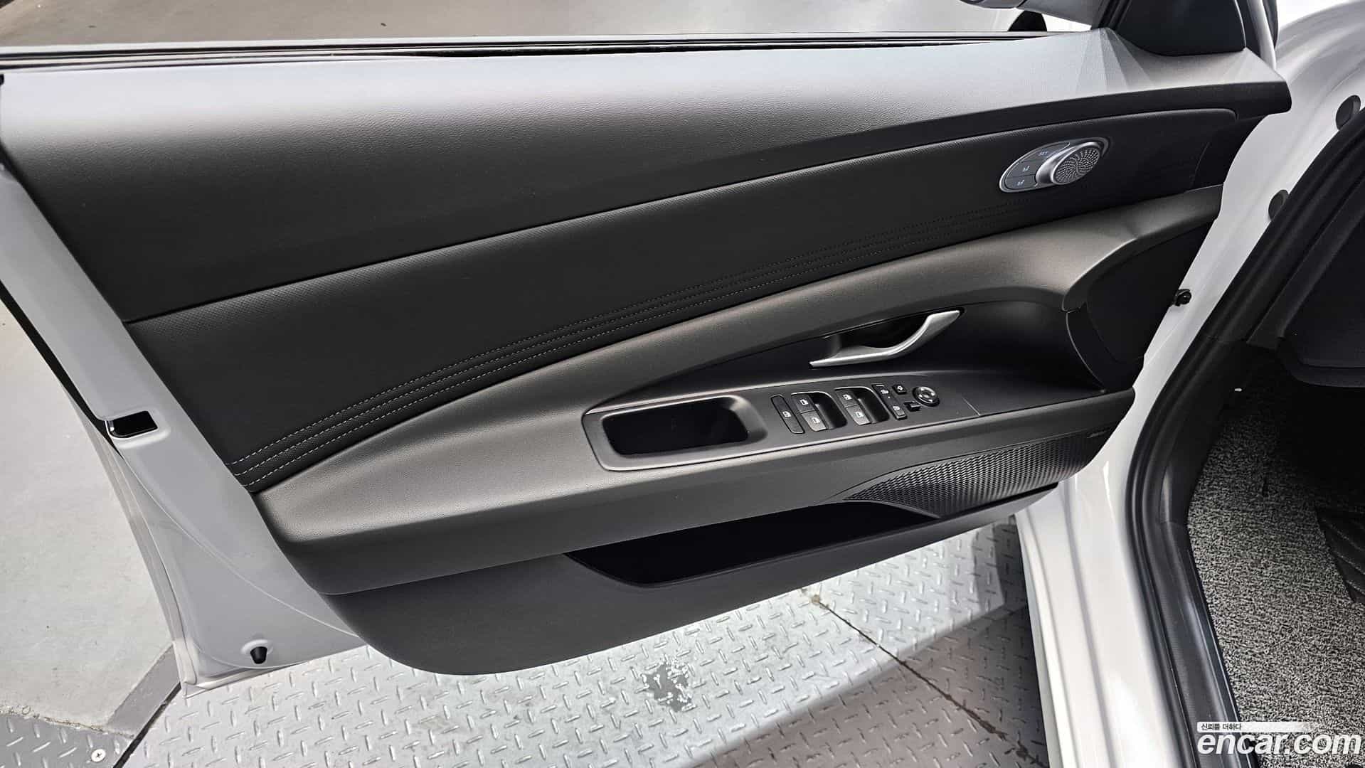 AVANTE Hyundai 2025.8-INNER-034