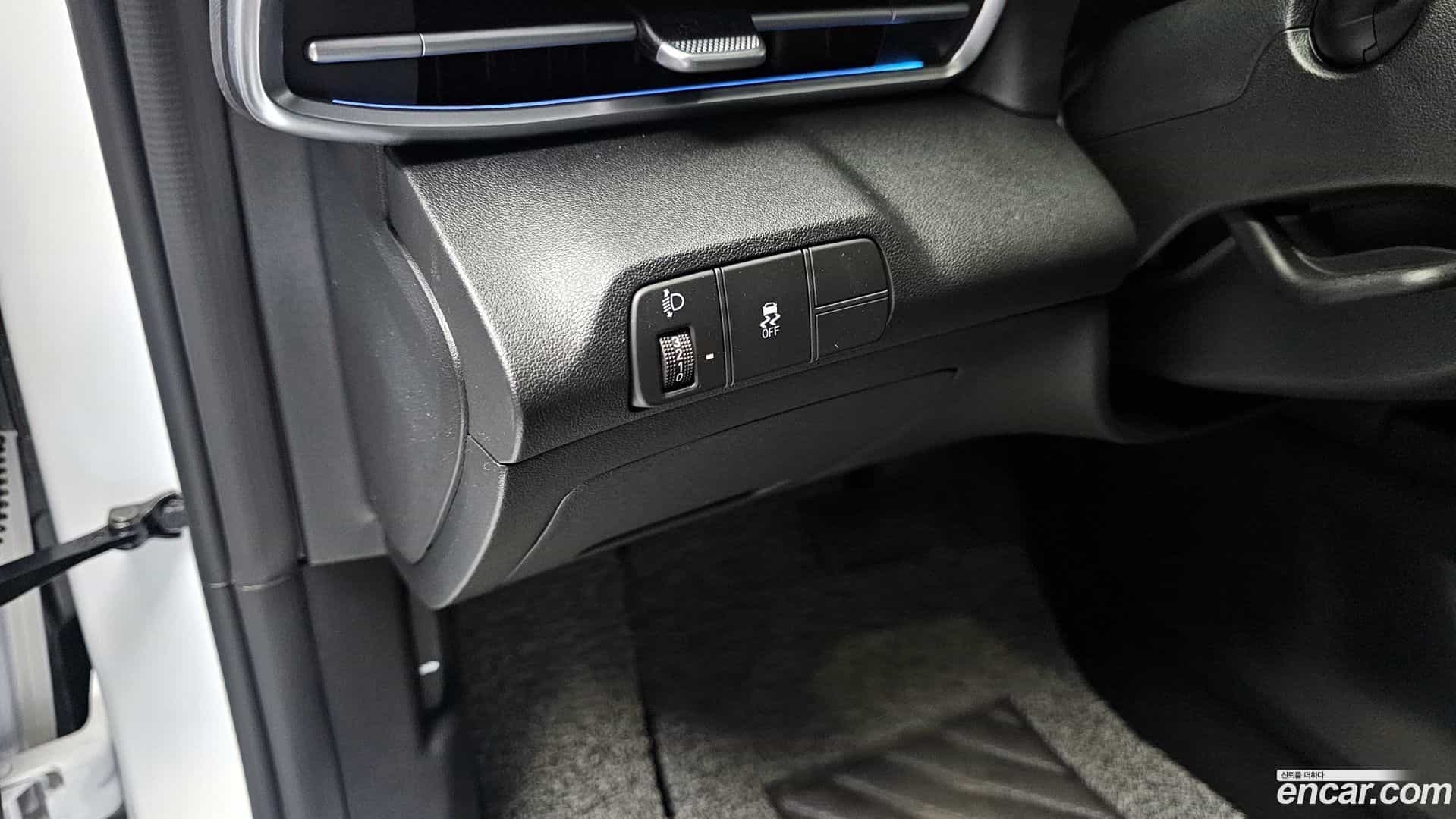 AVANTE Hyundai 2025.8-OPTION-044